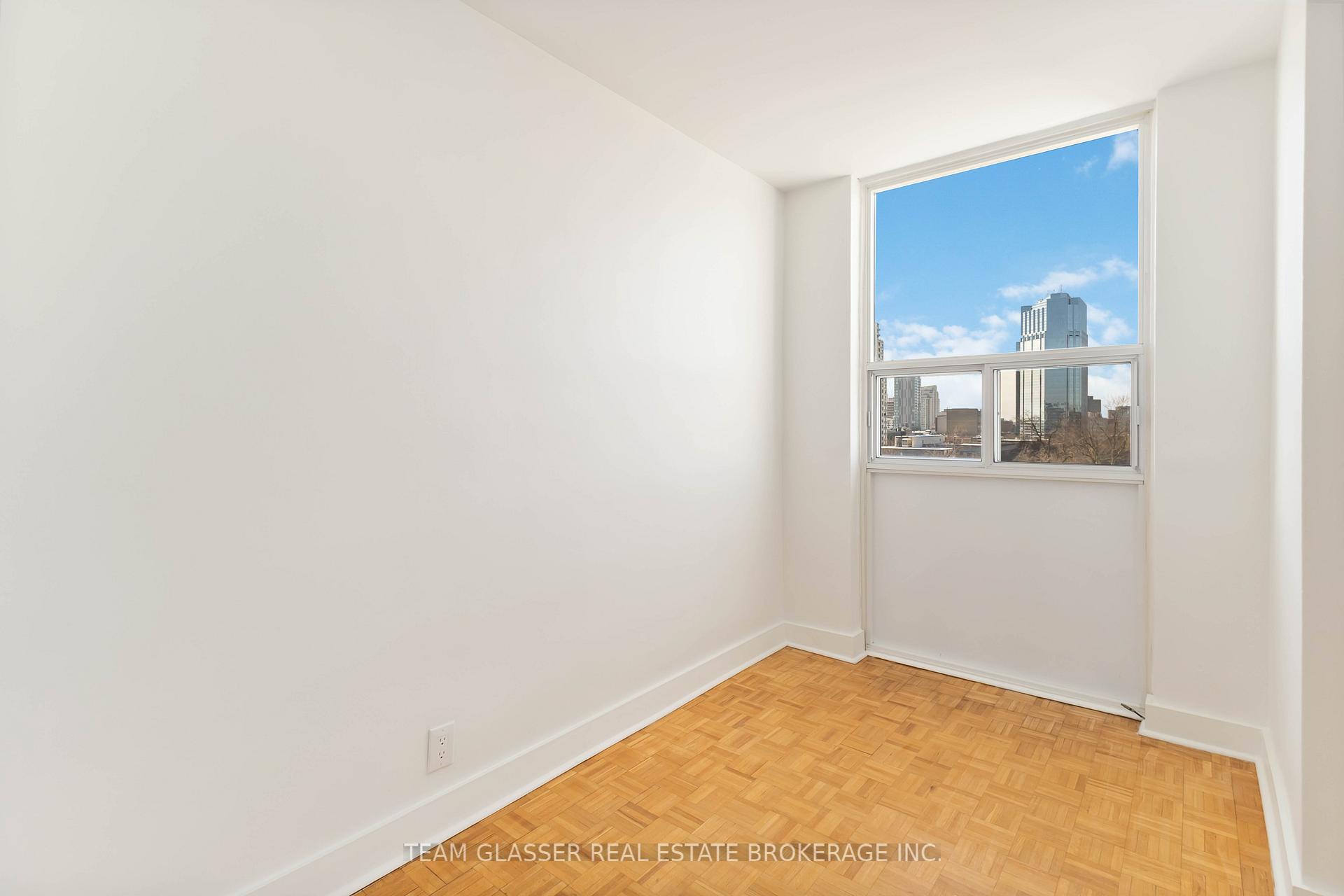 Photo 15 of Unit 801, 396 Queens Avenue, London, East F — HOMEH