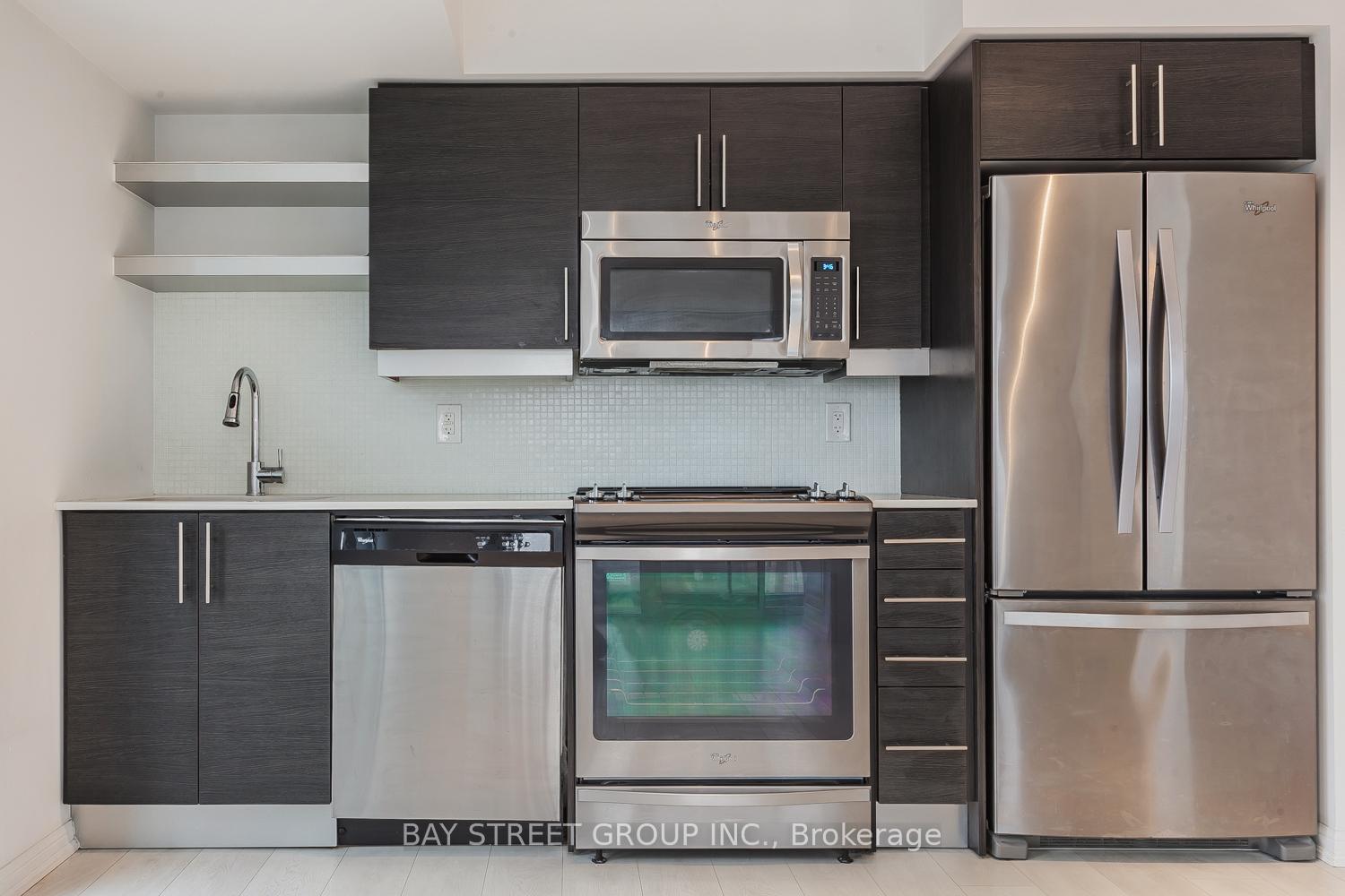 Photo 2 of Unit 1615, 400 Adelaide Street E, Toronto, Moss Park — HOMEH