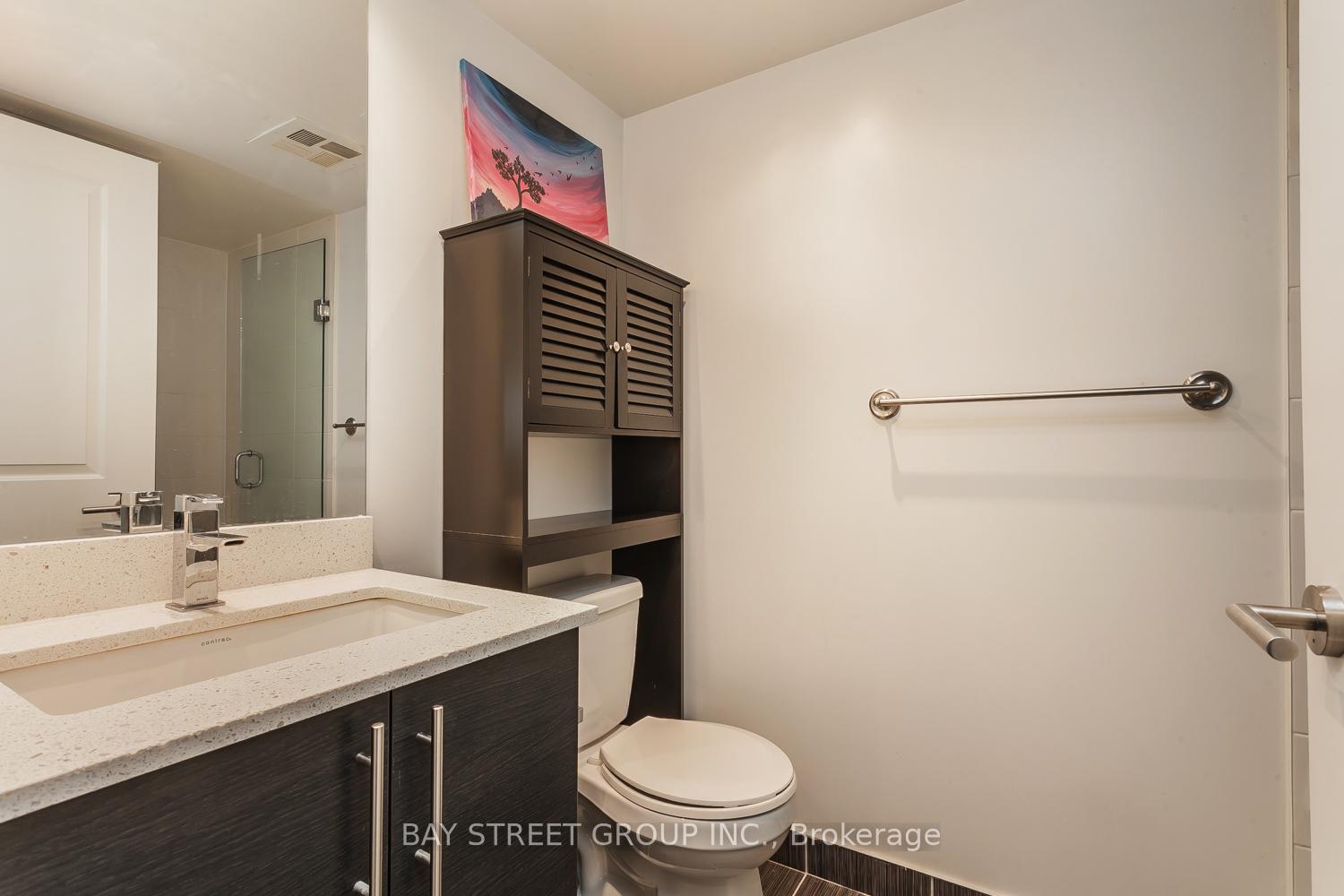 Photo 6 of Unit 1615, 400 Adelaide Street E, Toronto, Moss Park — HOMEH