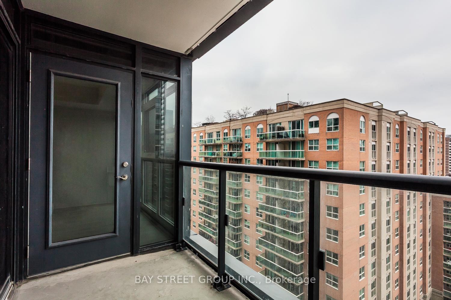 Photo 9 of Unit 1615, 400 Adelaide Street E, Toronto, Moss Park — HOMEH
