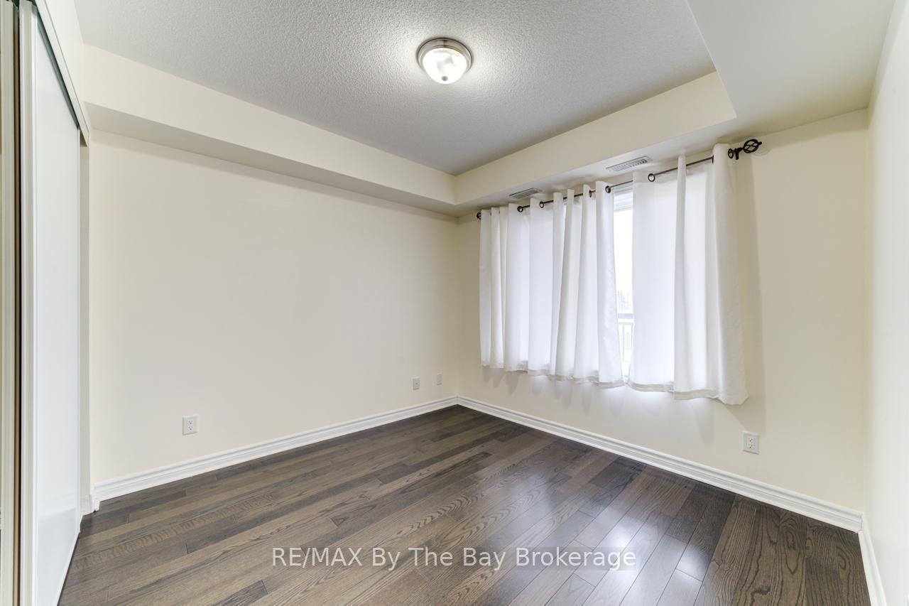 Photo 39 of Unit 206, 6 Brandy Lane Drive, Collingwood — HOMEH
