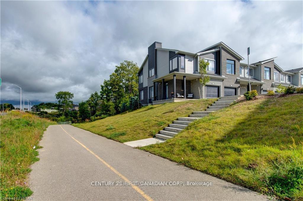 Photo 9 of Unit 33, 177 Edgevalley Road, London, East D — HOMEH