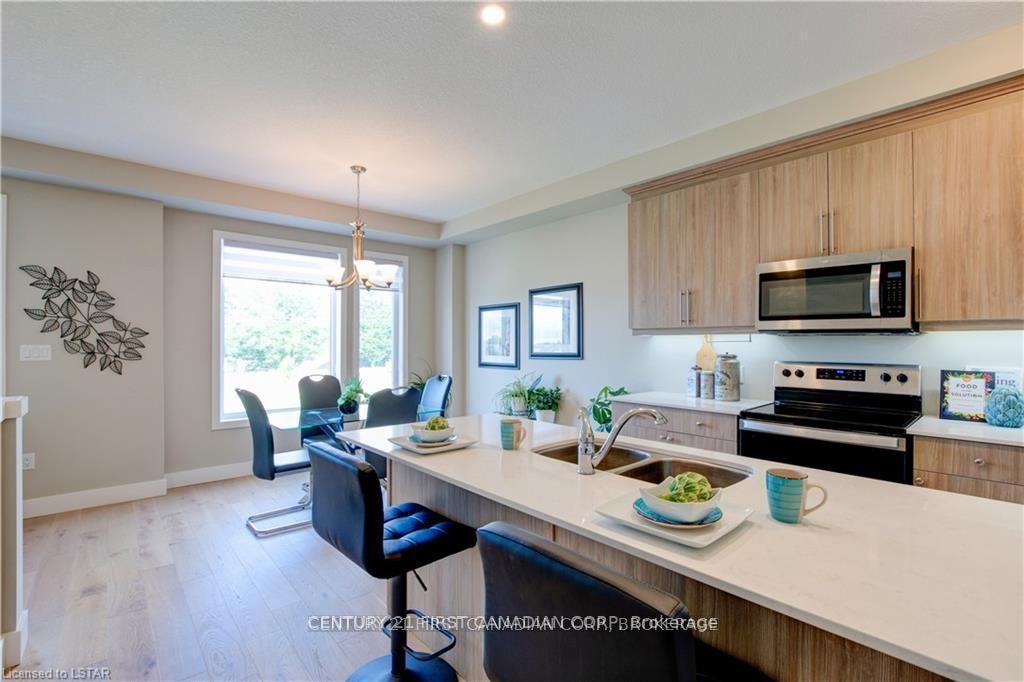 Photo 15 of Unit 33, 177 Edgevalley Road, London, East D — HOMEH