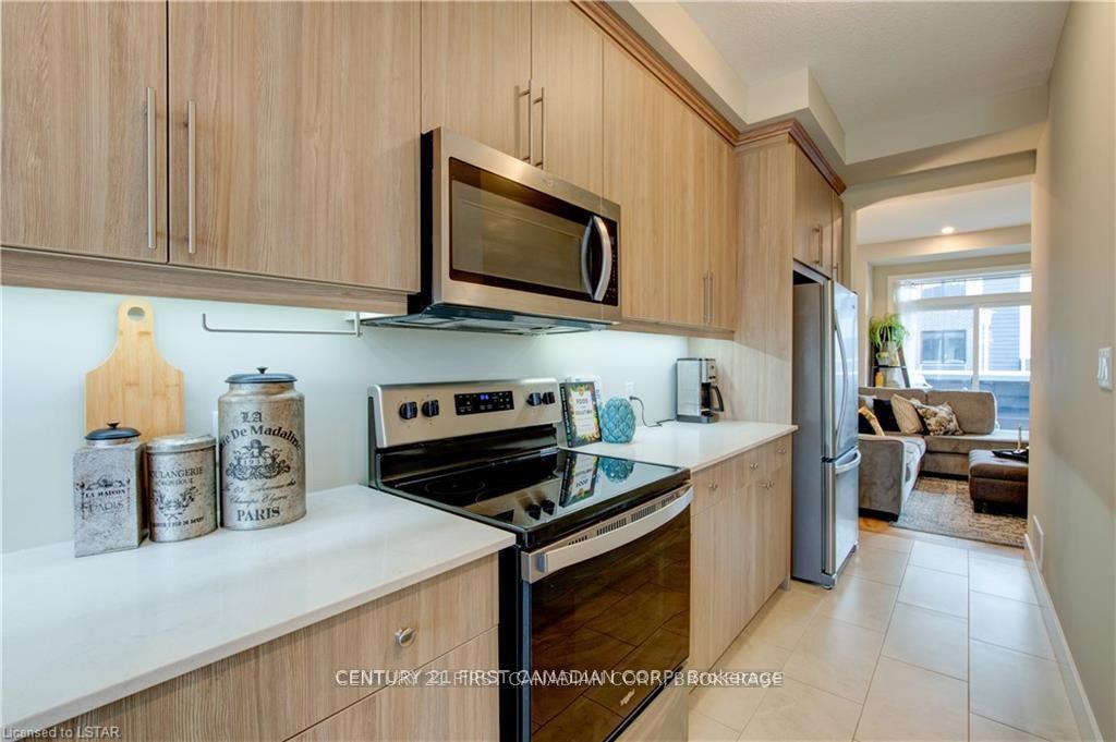 Photo 16 of Unit 33, 177 Edgevalley Road, London, East D — HOMEH