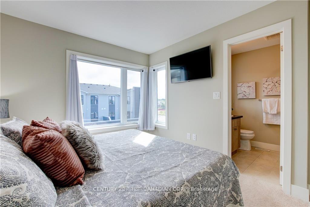 Photo 35 of Unit 33, 177 Edgevalley Road, London, East D — HOMEH