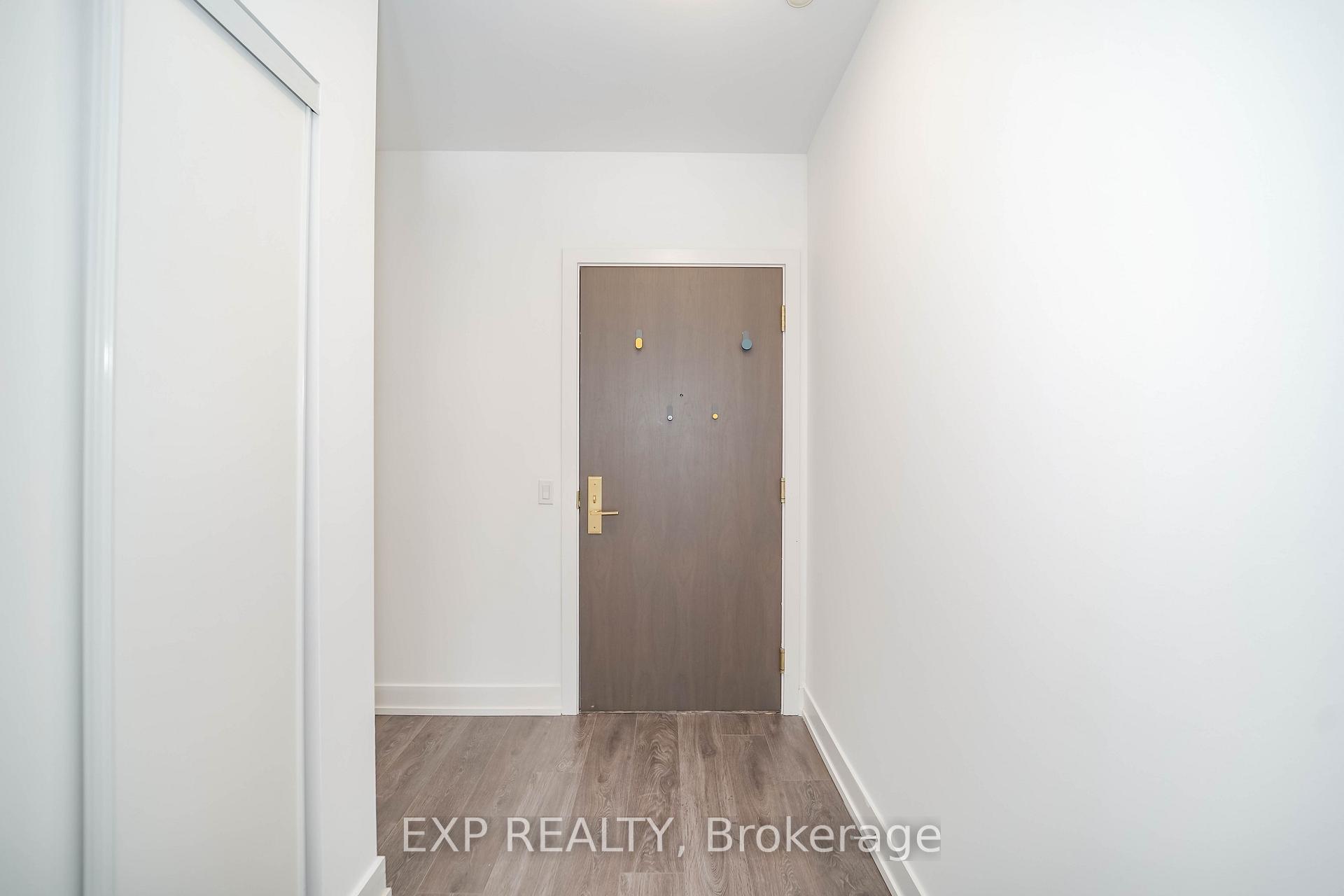 Photo 4 of Unit 707W, 268 Buchanan Drive, Markham, Unionville — HOMEH