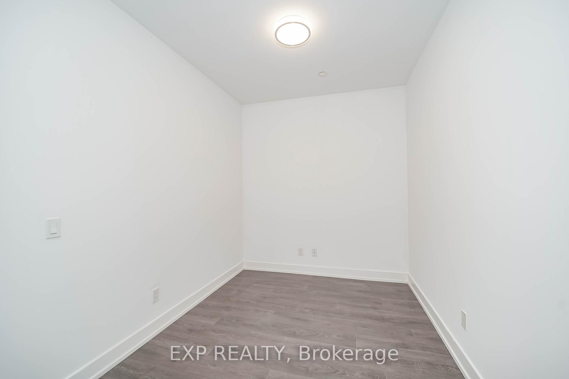 Photo 6 of Unit 707W, 268 Buchanan Drive, Markham, Unionville — HOMEH