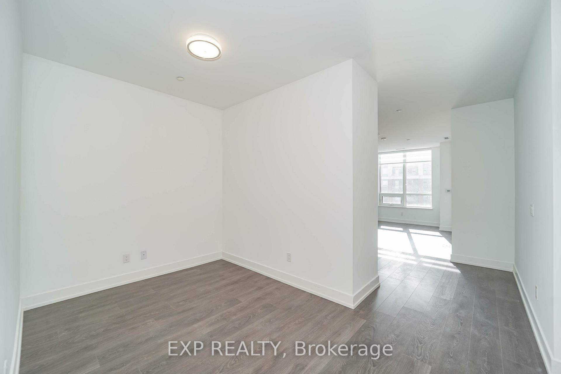 Photo 8 of Unit 707W, 268 Buchanan Drive, Markham, Unionville — HOMEH