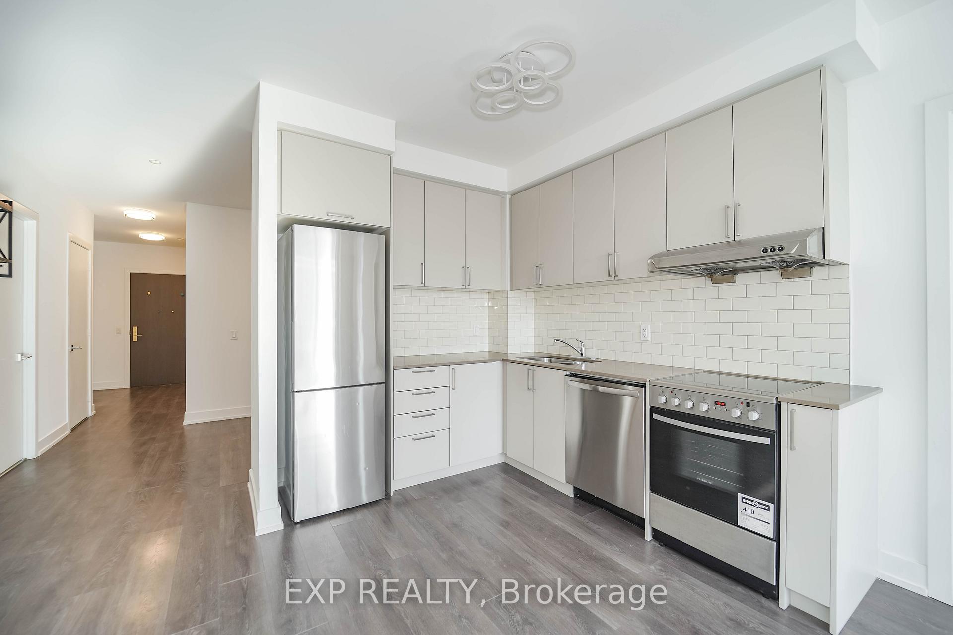 Photo 13 of Unit 707W, 268 Buchanan Drive, Markham, Unionville — HOMEH