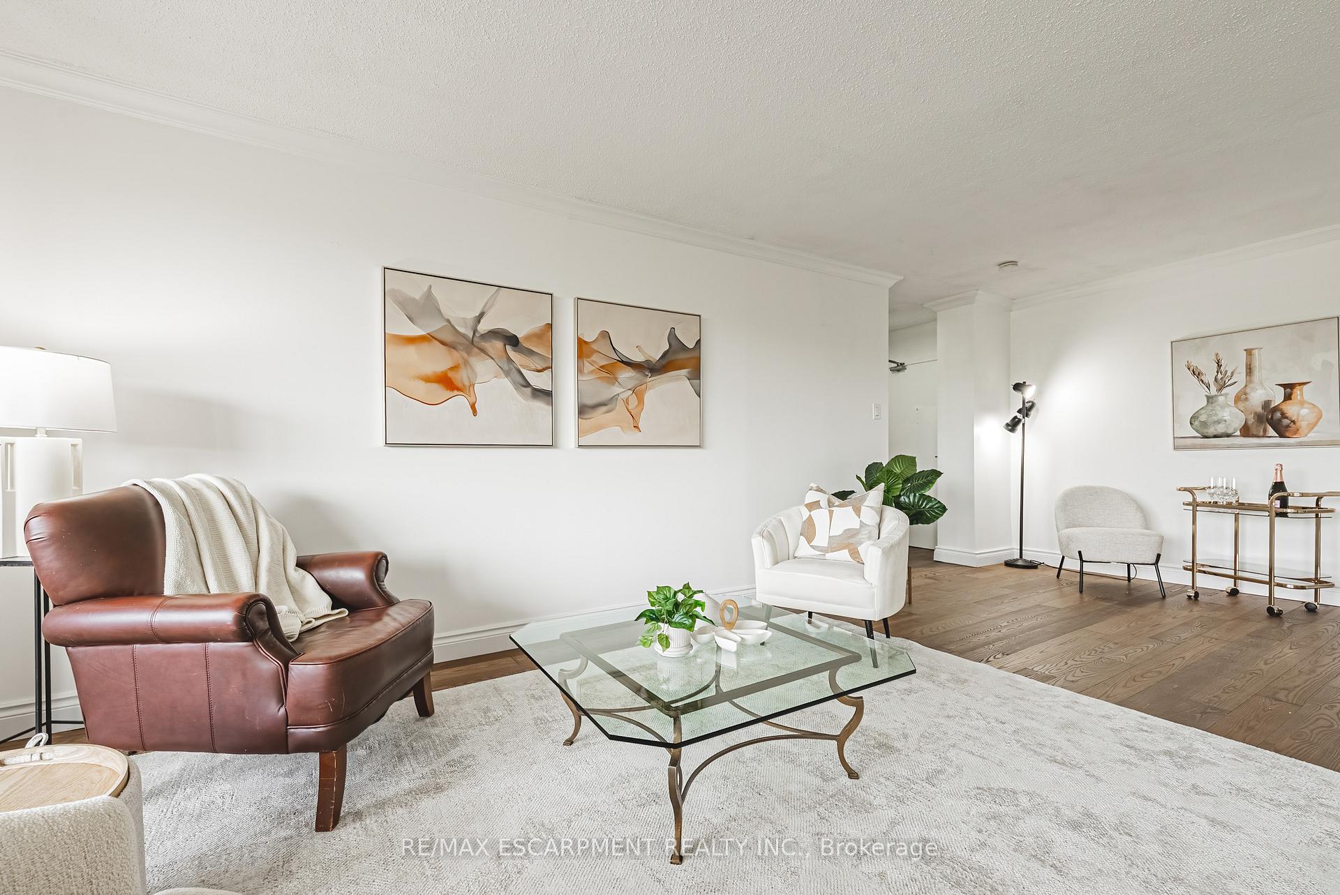 Photo 4 of Unit 509, 2055 Upper Middle Road, Burlington, Brant Hills — HOMEH