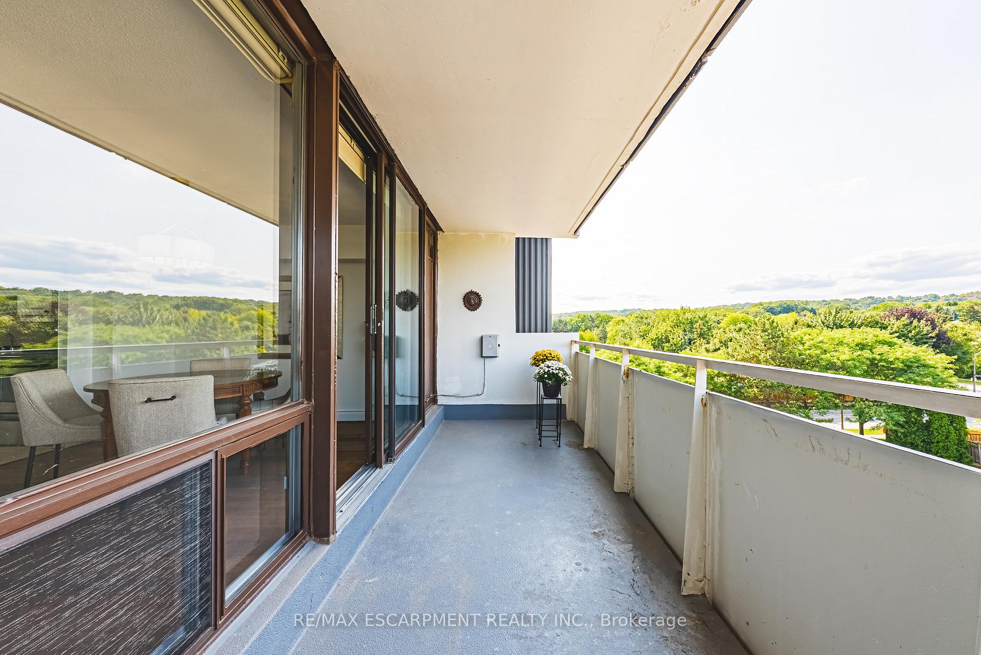 Photo 21 of Unit 509, 2055 Upper Middle Road, Burlington, Brant Hills — HOMEH