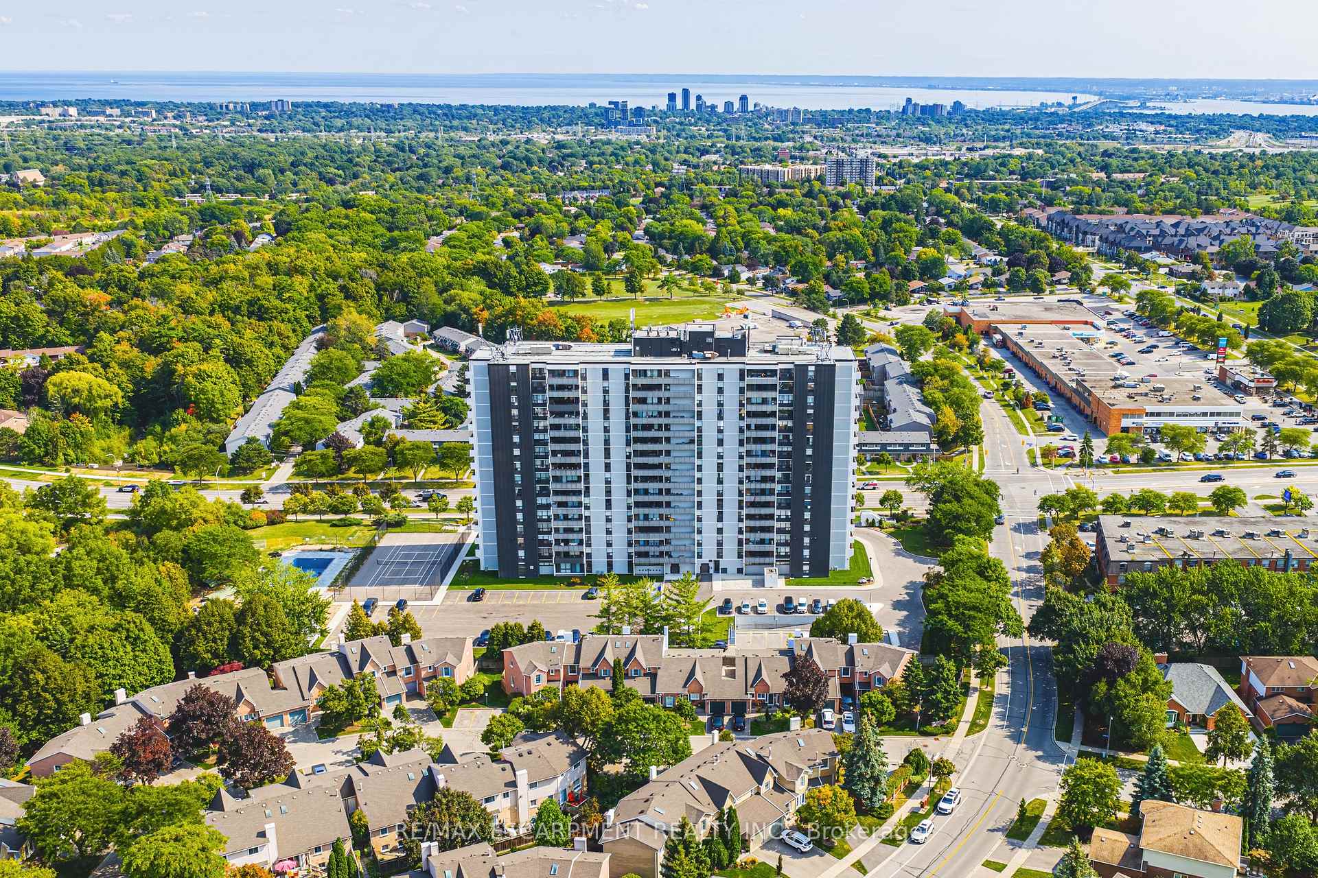 Photo 32 of Unit 509, 2055 Upper Middle Road, Burlington, Brant Hills — HOMEH
