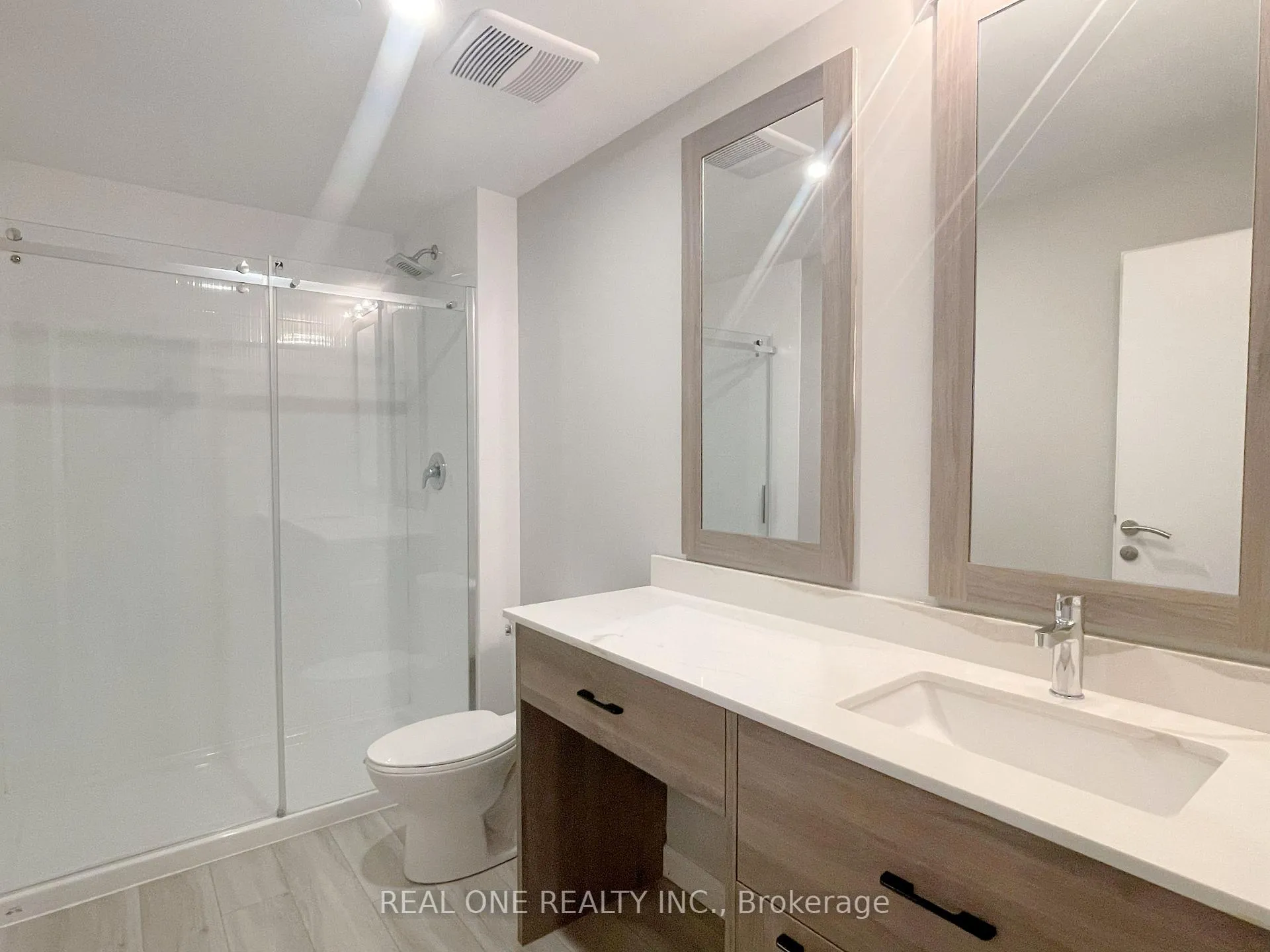 Photo 14 of Unit 2409, 20 George Street, Hamilton, Central — HOMEH