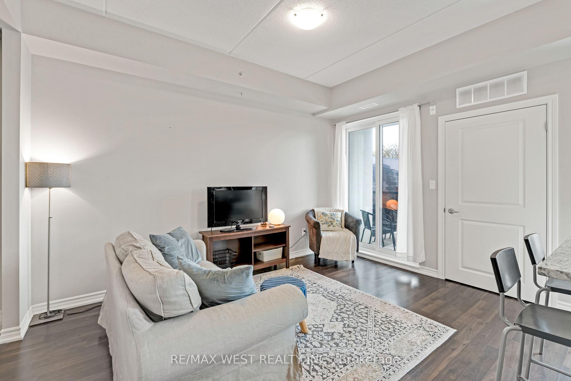 Photo 7 of Unit 310, 1280 Gordon Street, Guelph, Kortright East — HOMEH