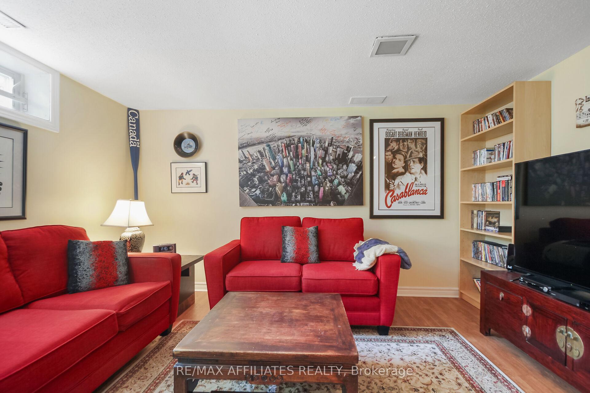 Photo 26 of 1065 Meadowlands Drive, Ottawa, Carleton Square — HOMEH
