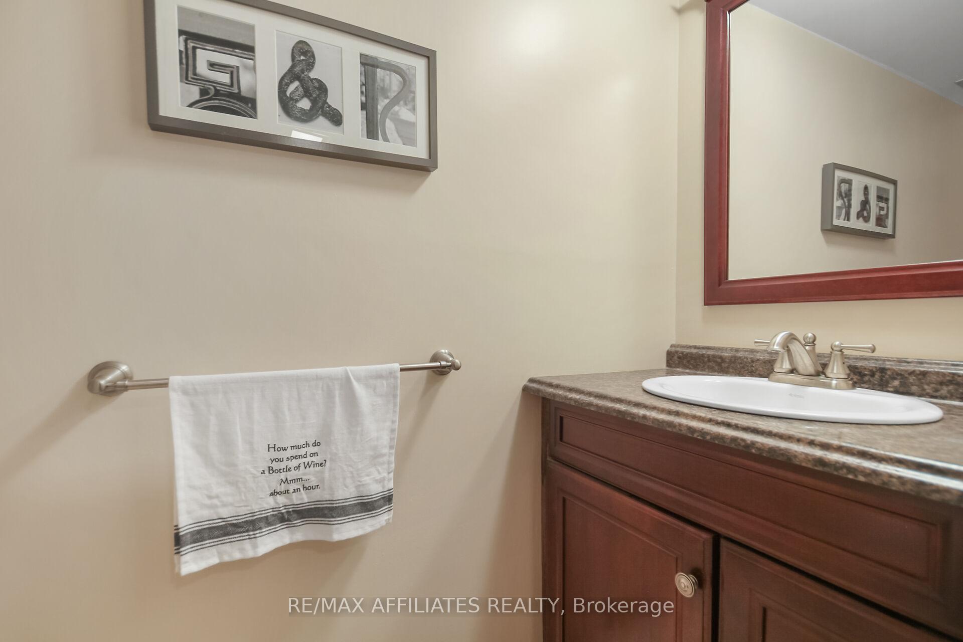 Photo 27 of 1065 Meadowlands Drive, Ottawa, Carleton Square — HOMEH