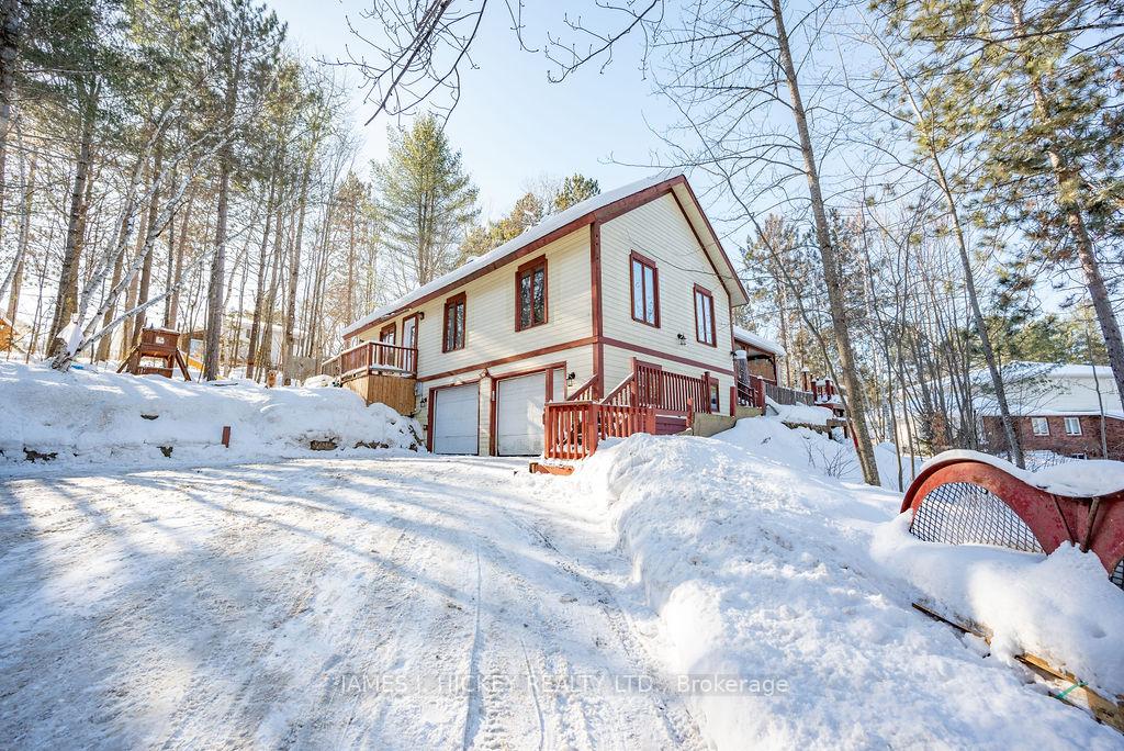 Photo 2 of 38 Chadwick Drive, Deep River, Deep River — HOMEH