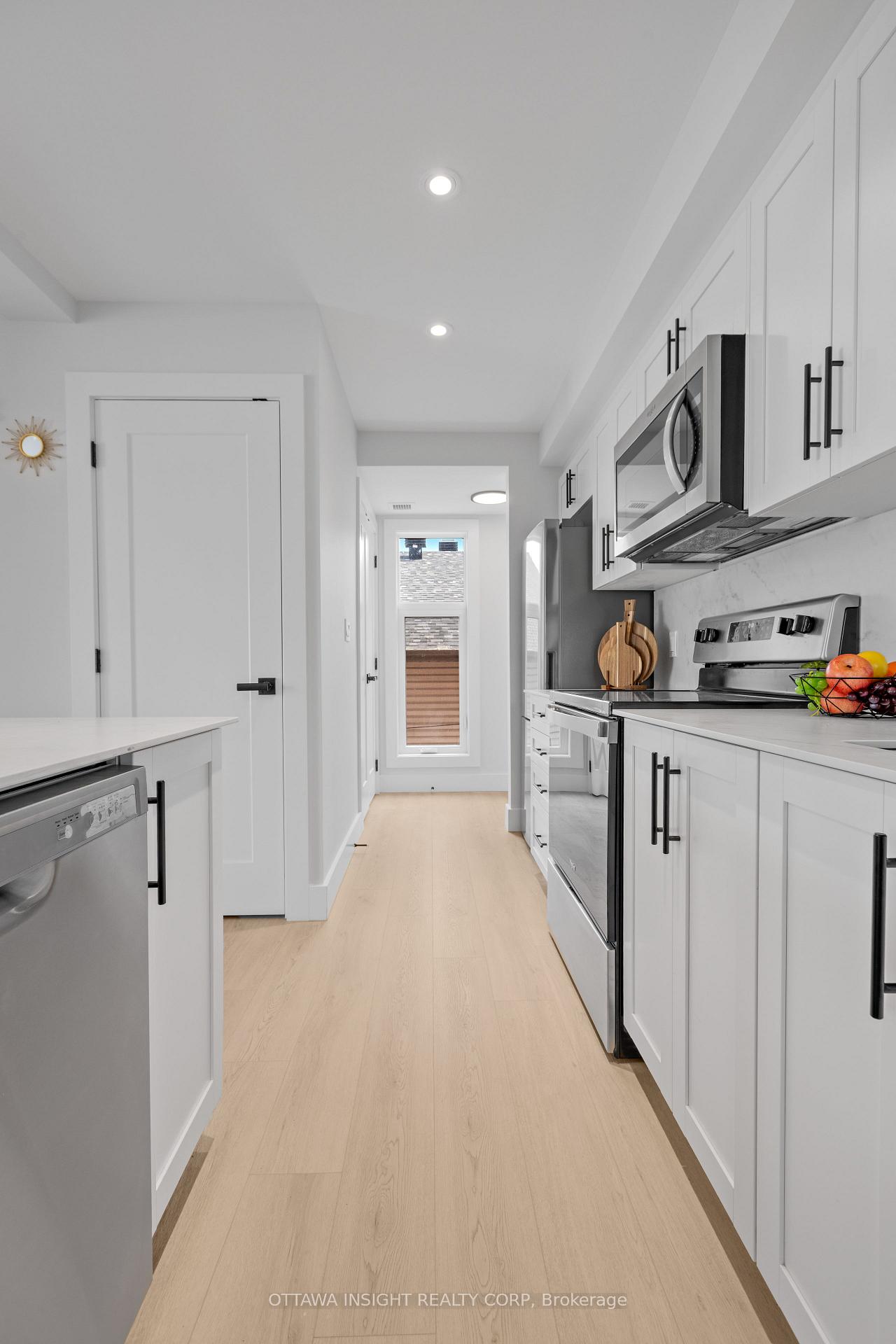 Photo 4 of Unit 1, 263 Currell Avenue, Ottawa, Westboro/Hampton Park — HOMEH