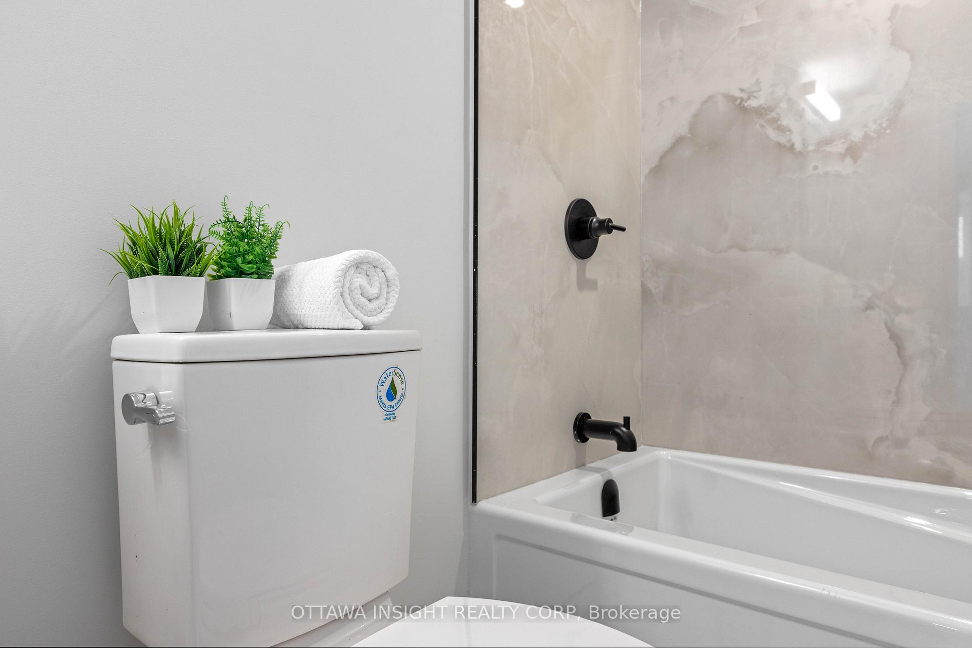 Photo 10 of Unit 1, 263 Currell Avenue, Ottawa, Westboro/Hampton Park — HOMEH