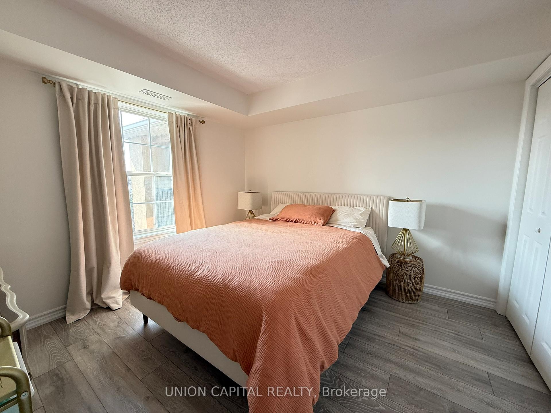 Photo 10 of Unit 404, 2085 Appleby Line, Burlington, Uptown — HOMEH