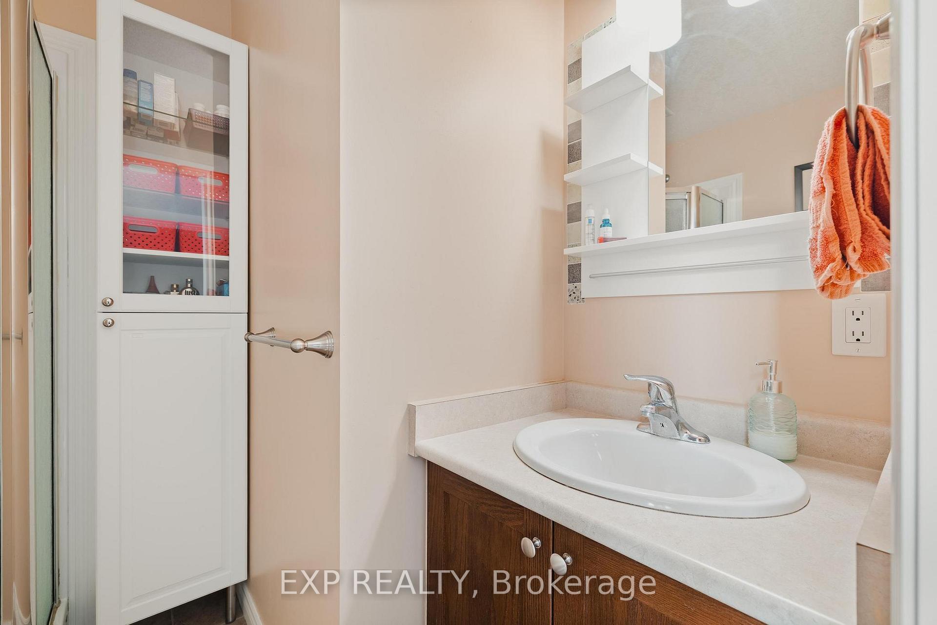 Photo 17 of Unit 11, 555 Chablis Drive, Waterloo — HOMEH