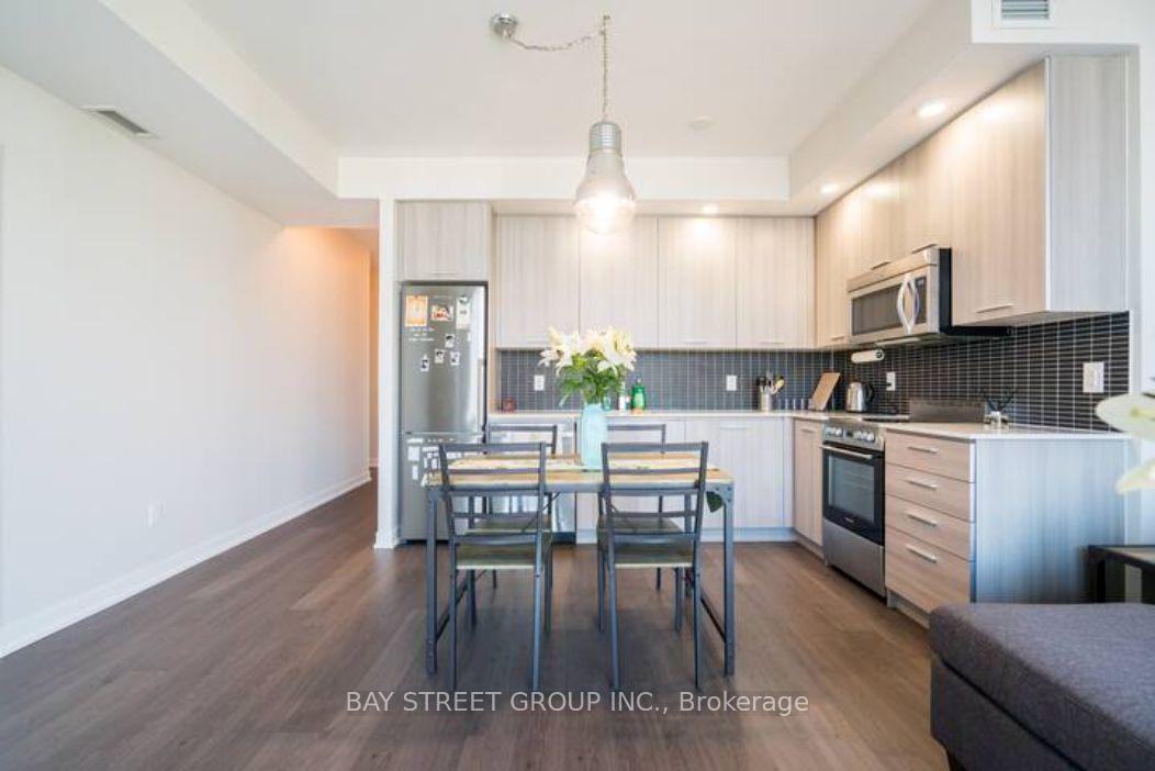 Photo 3 of Unit 1305, 105 George Street, Toronto, Moss Park — HOMEH