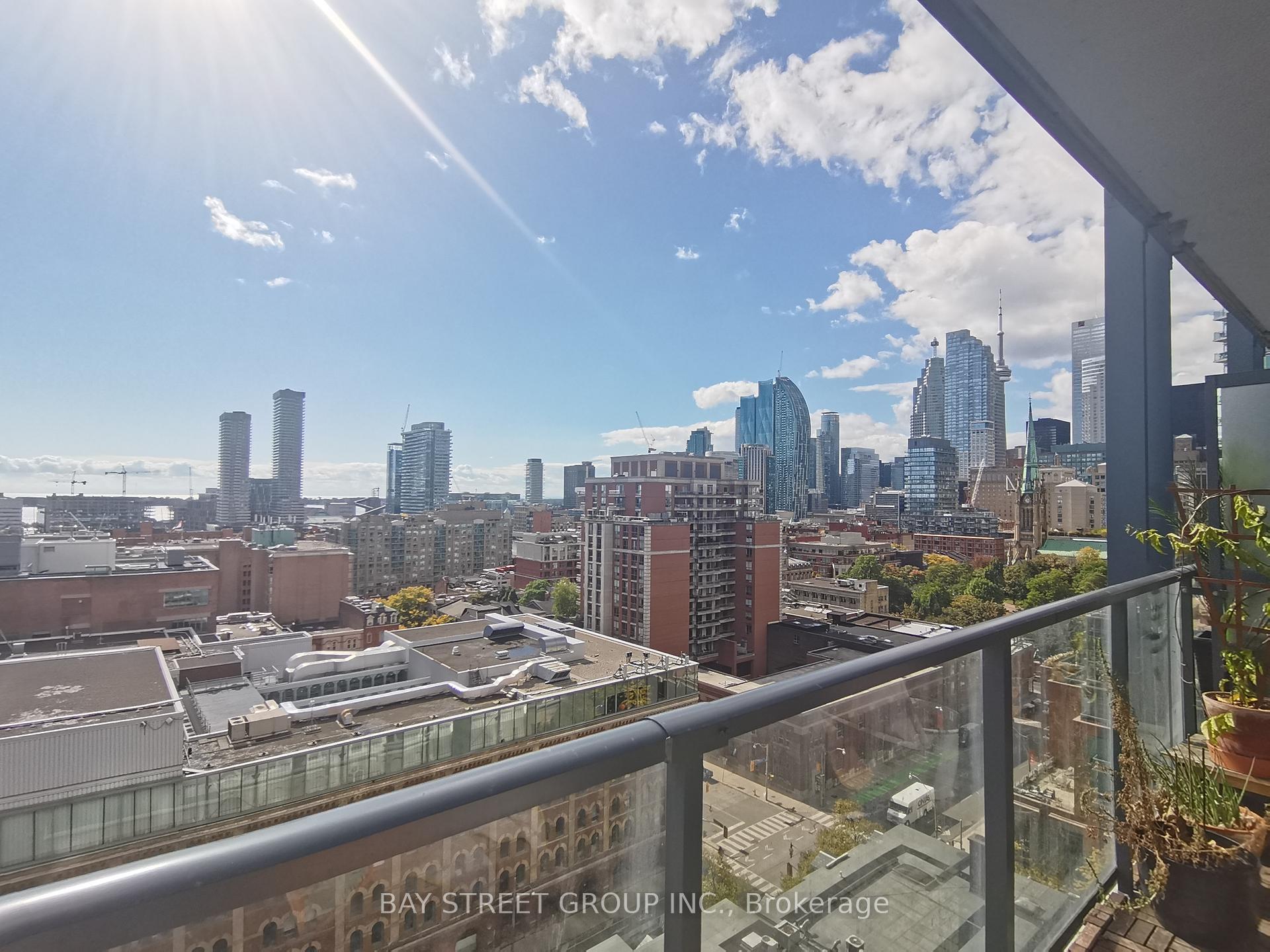 Photo 6 of Unit 1305, 105 George Street, Toronto, Moss Park — HOMEH