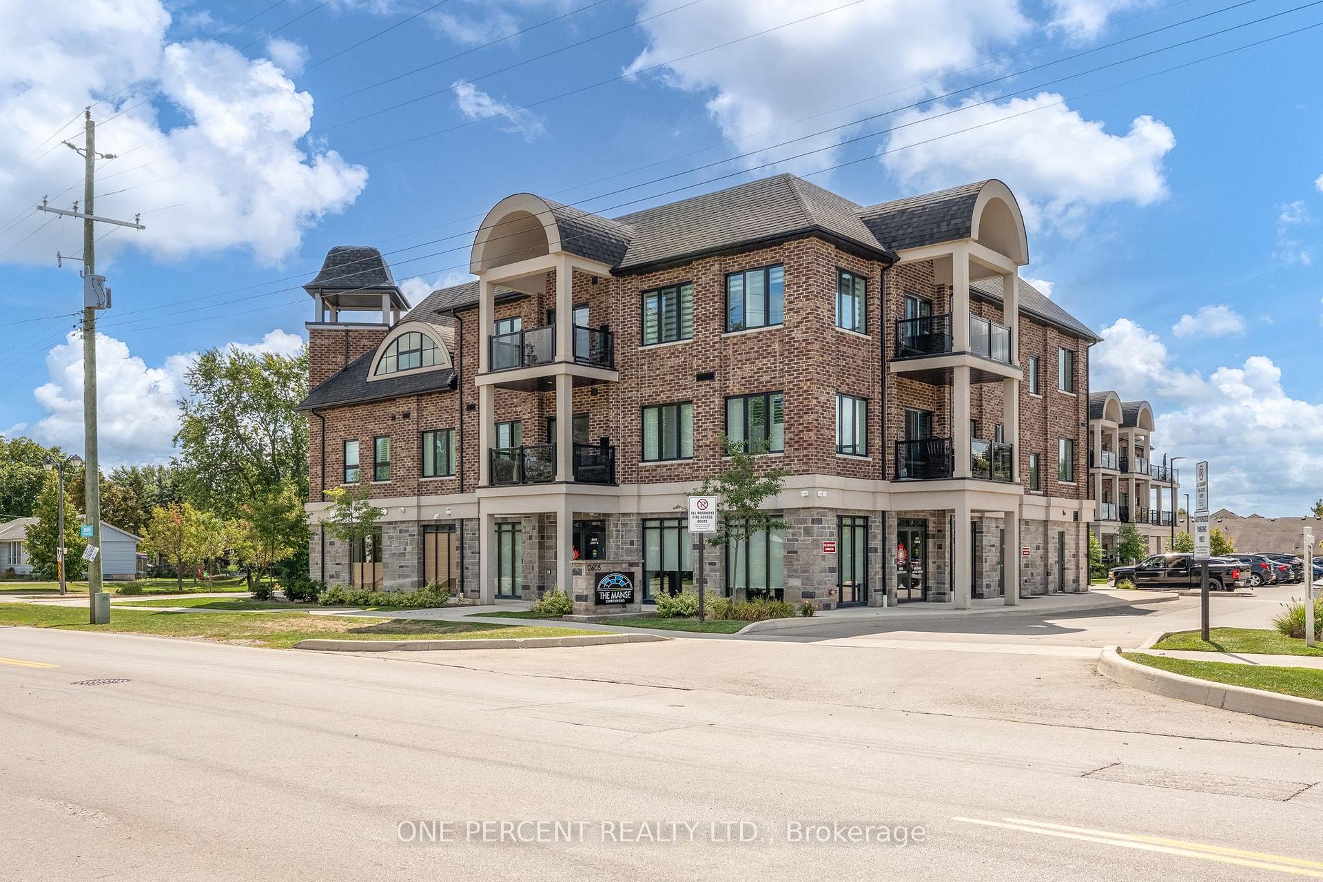 Photo 2 of Unit 202, 2605 Binbrook Road, Hamilton, Binbrook — HOMEH