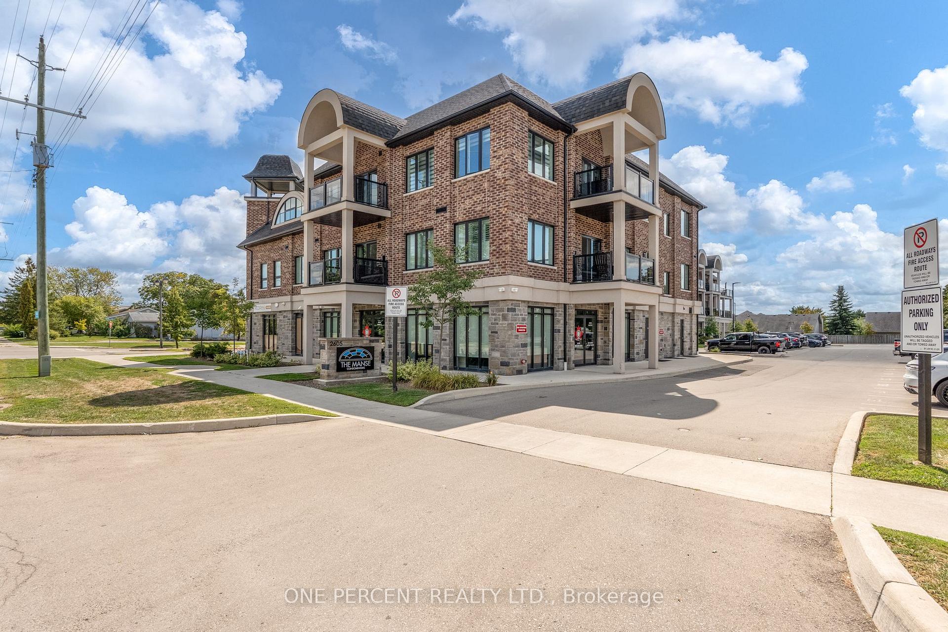 Photo 3 of Unit 202, 2605 Binbrook Road, Hamilton, Binbrook — HOMEH