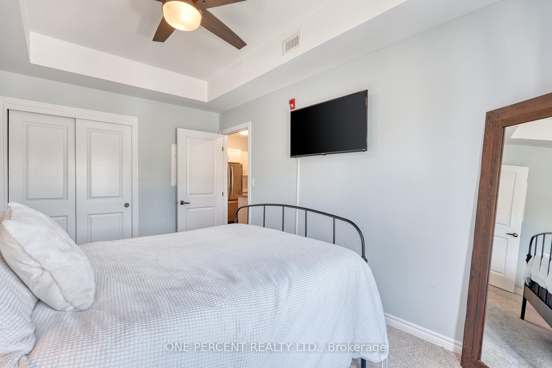 Photo 16 of Unit 202, 2605 Binbrook Road, Hamilton, Binbrook — HOMEH
