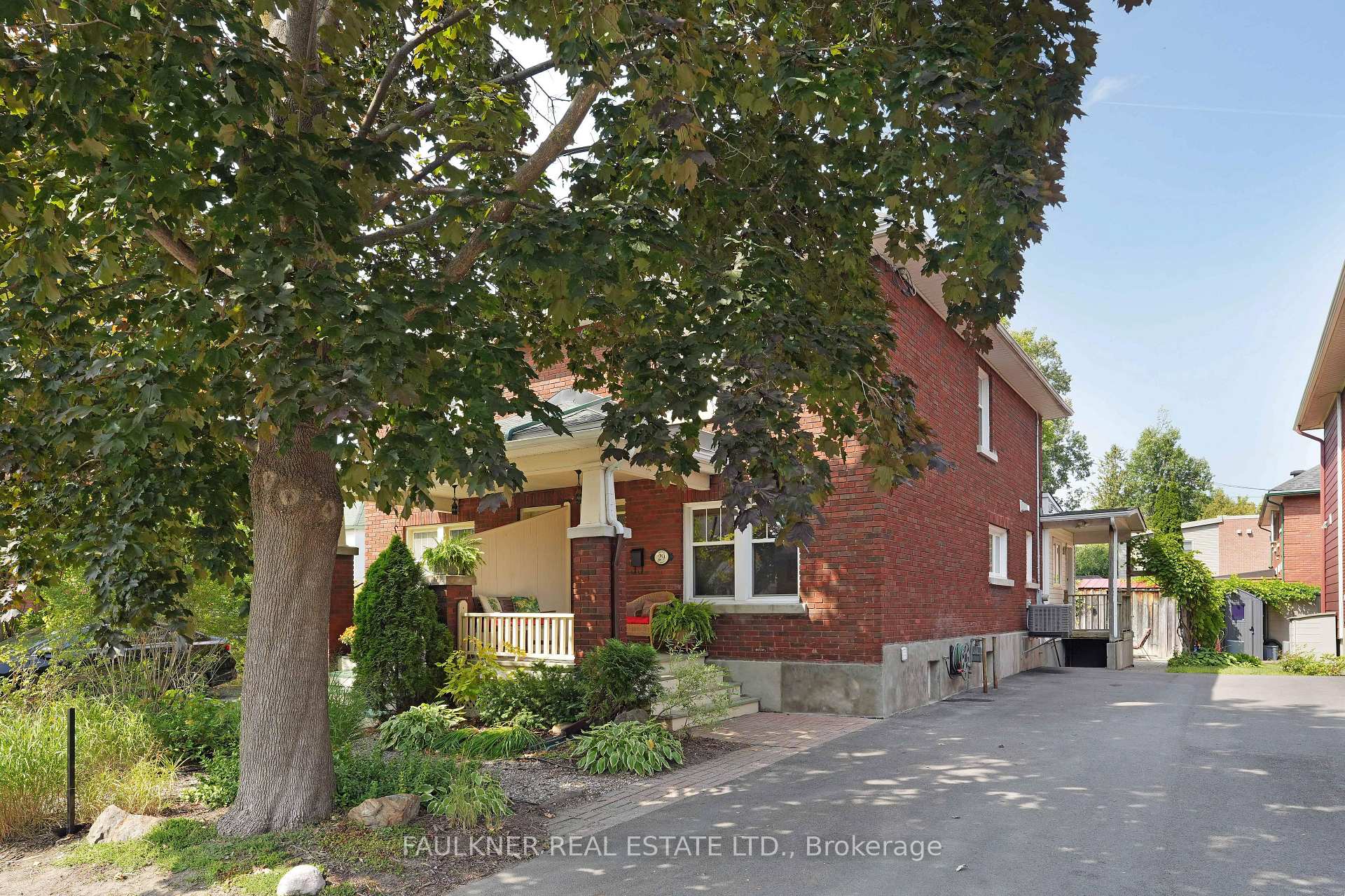 Photo 1 of 29 Clegg Street, Ottawa, Ottawa East — HOMEH