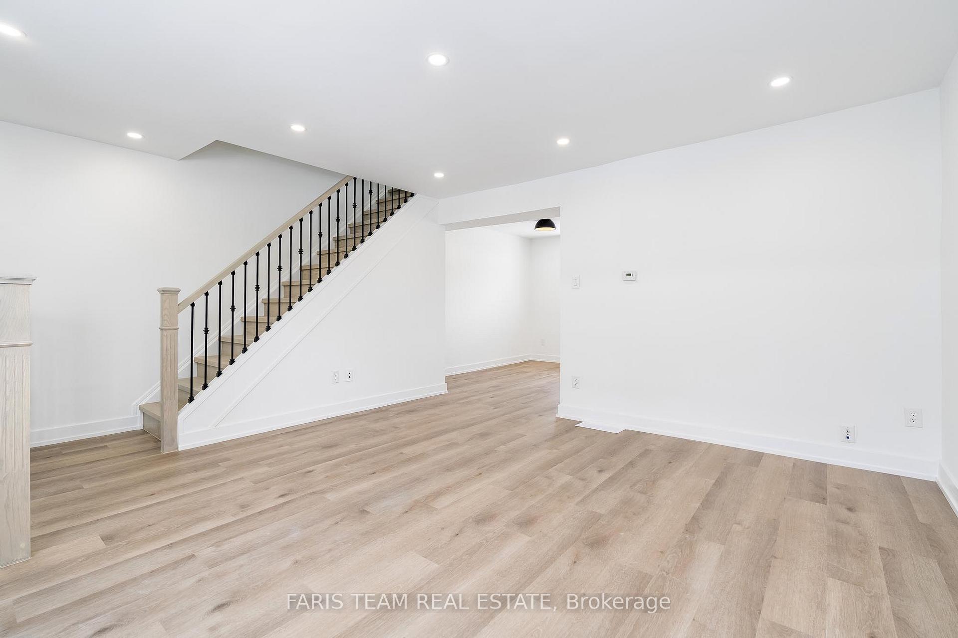 Photo 10 of Unit L6, 63 Ferris Lane, Barrie, Cundles East — HOMEH