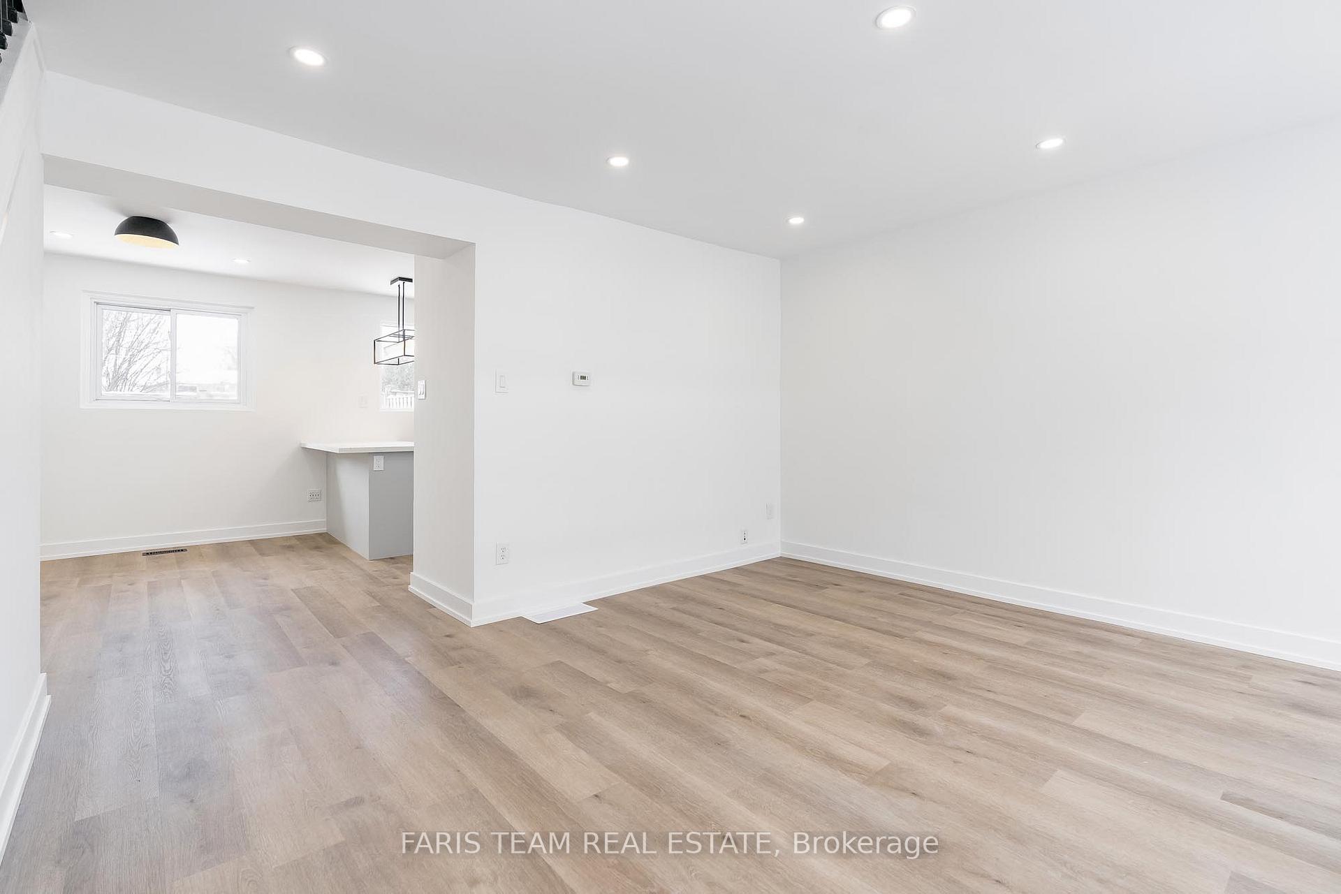 Photo 11 of Unit L6, 63 Ferris Lane, Barrie, Cundles East — HOMEH