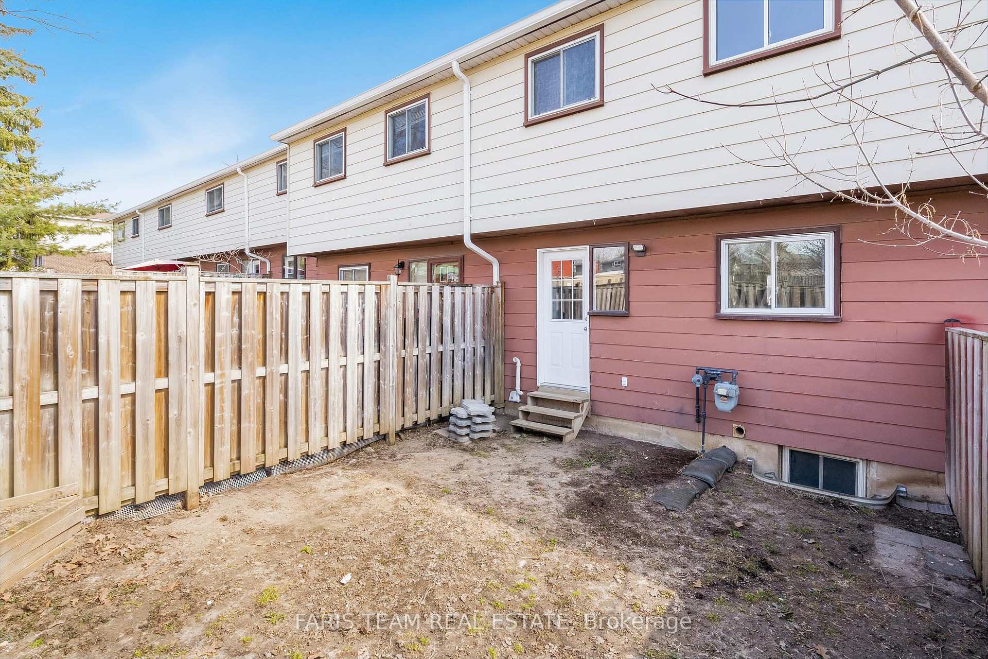 Photo 26 of Unit L6, 63 Ferris Lane, Barrie, Cundles East — HOMEH