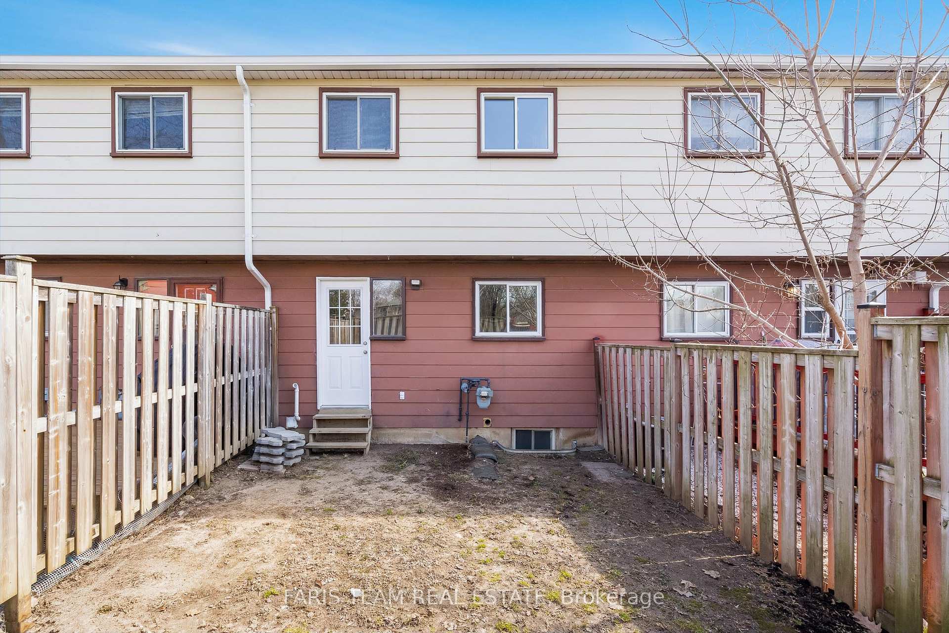 Photo 27 of Unit L6, 63 Ferris Lane, Barrie, Cundles East — HOMEH