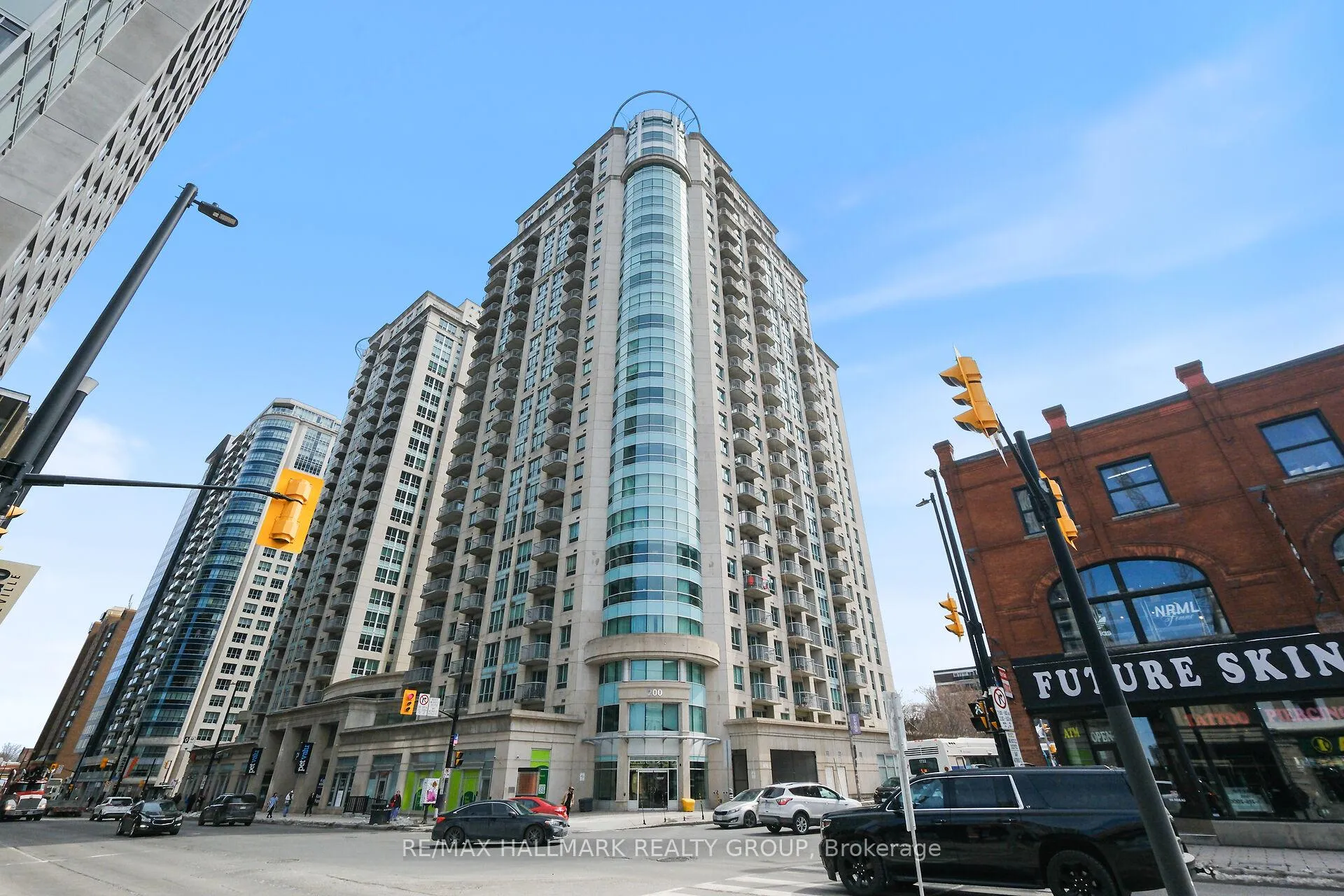 Photo 1 of Unit 706, 200 Rideau Street, Ottawa, Sandy Hill — HOMEH