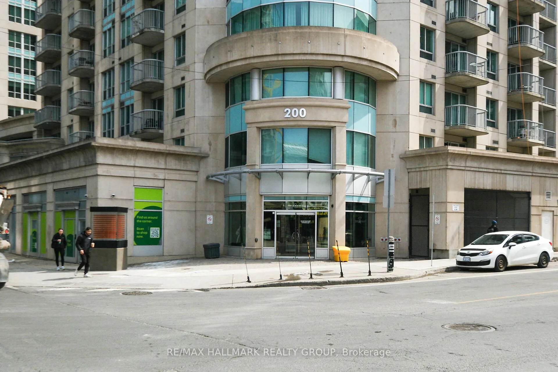 Photo 2 of Unit 706, 200 Rideau Street, Ottawa, Sandy Hill — HOMEH
