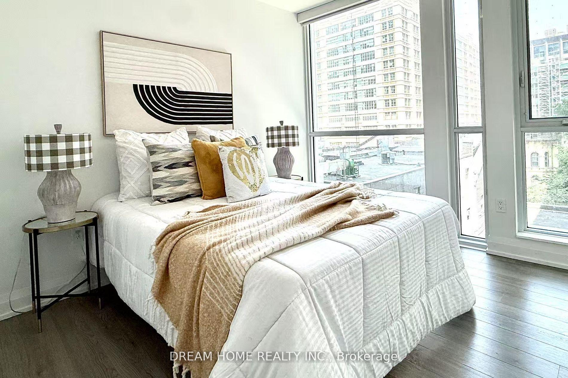 Photo 11 of Unit 413, 77 Mutual Street, Toronto, Church-Yonge Corridor — HOMEH