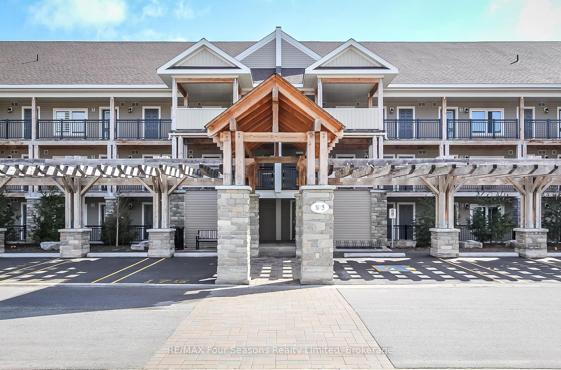 Front of Unit 207, 5 Anchorage Crescent