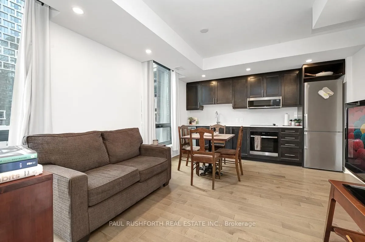 Photo 5 of Unit 1208, 340 Queen Street, Ottawa, Ottawa Centre — HOMEH