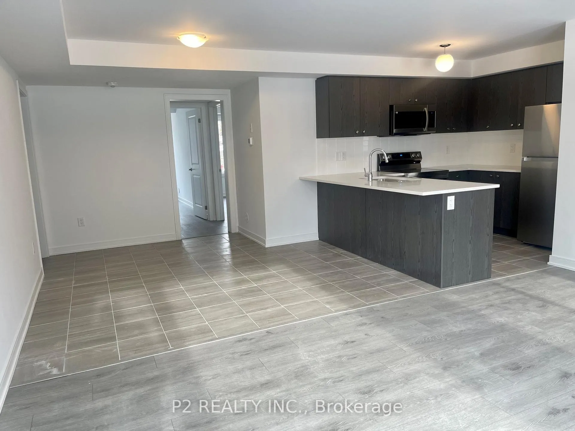 Photo 1 of Unit 12, 111 Appletree Lane, Barrie, Innis-Shore — HOMEH