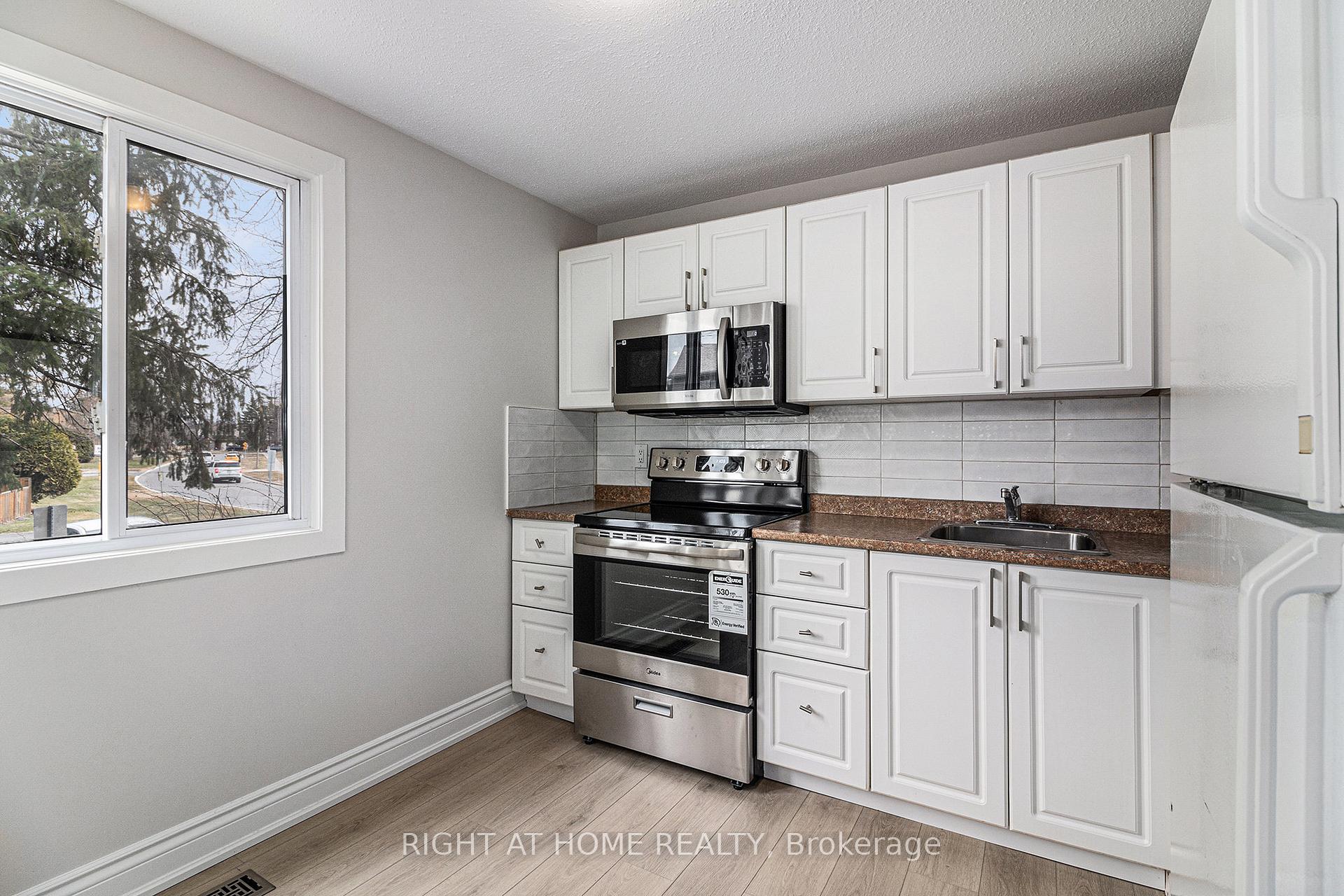 Photo 12 of Unit 26, 6857 Bilberry Drive S, Ottawa, Convent Glen North — HOMEH