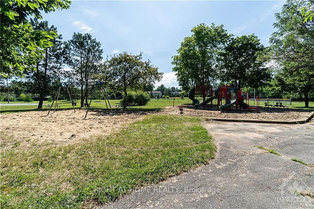 Photo 24 of Unit 26, 6857 Bilberry Drive S, Ottawa, Convent Glen North — HOMEH