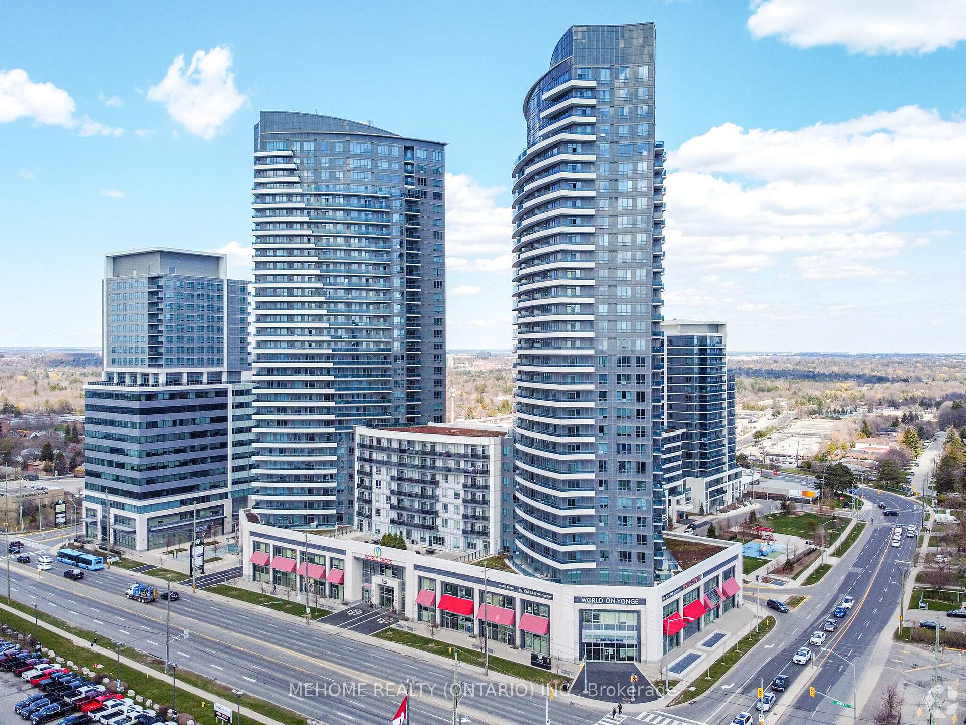 Front of Unit 201, 7167 Yonge Street