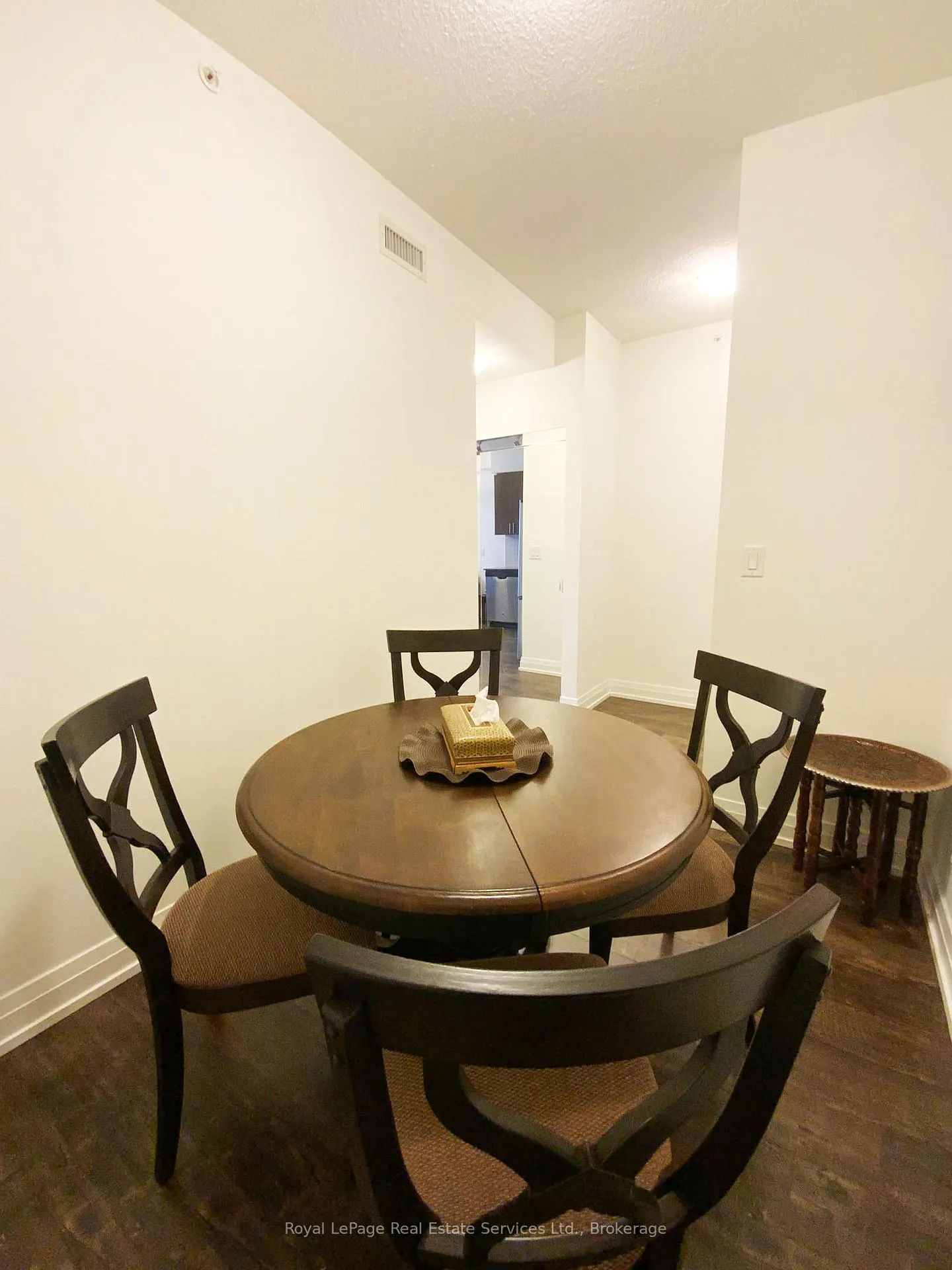 Photo 7 of Unit 507, 7167 Yonge Street, Markham, Grandview — HOMEH