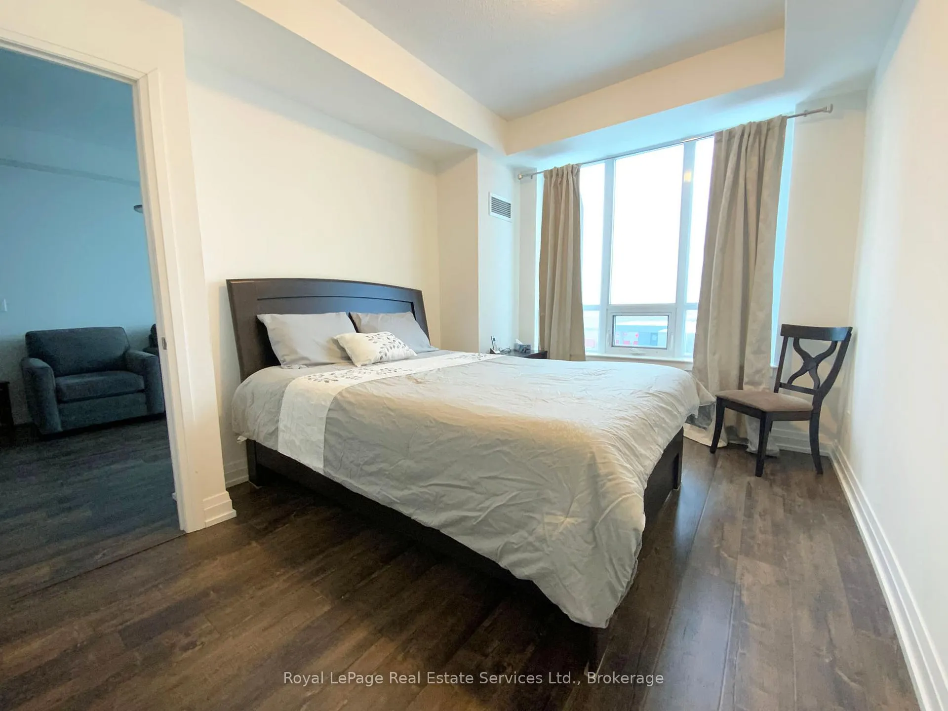 Photo 8 of Unit 507, 7167 Yonge Street, Markham, Grandview — HOMEH