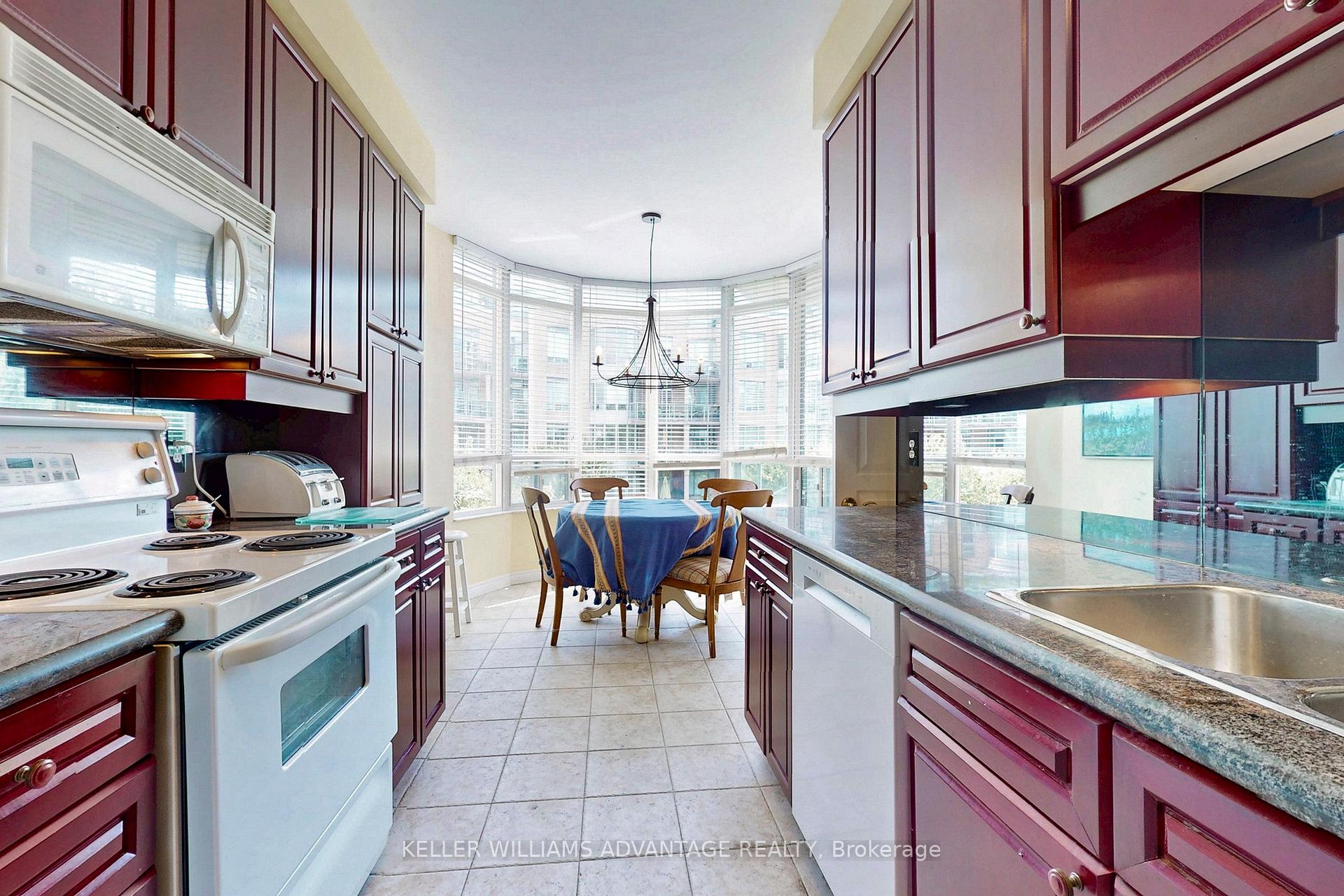 Photo 6 of Unit 214, 35 Boardwalk Drive, Toronto, The Beaches — HOMEH