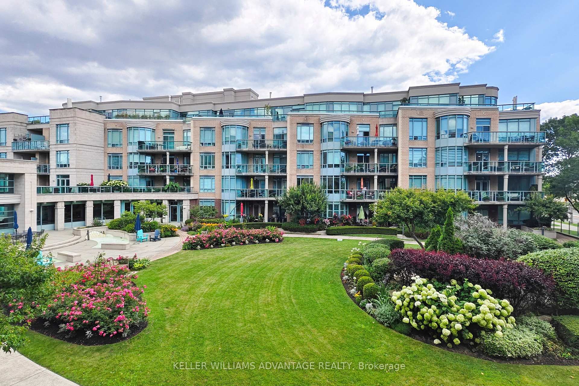 Photo 25 of Unit 214, 35 Boardwalk Drive, Toronto, The Beaches — HOMEH