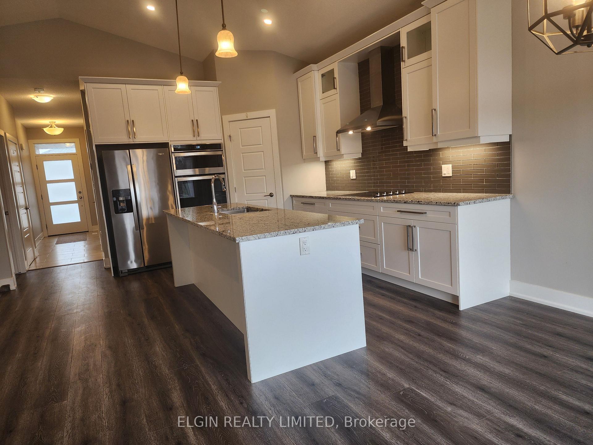 Photo 3 of Unit 20, 10 Mcpherson Court, Central Elgin, Rural Central Elgin — HOMEH