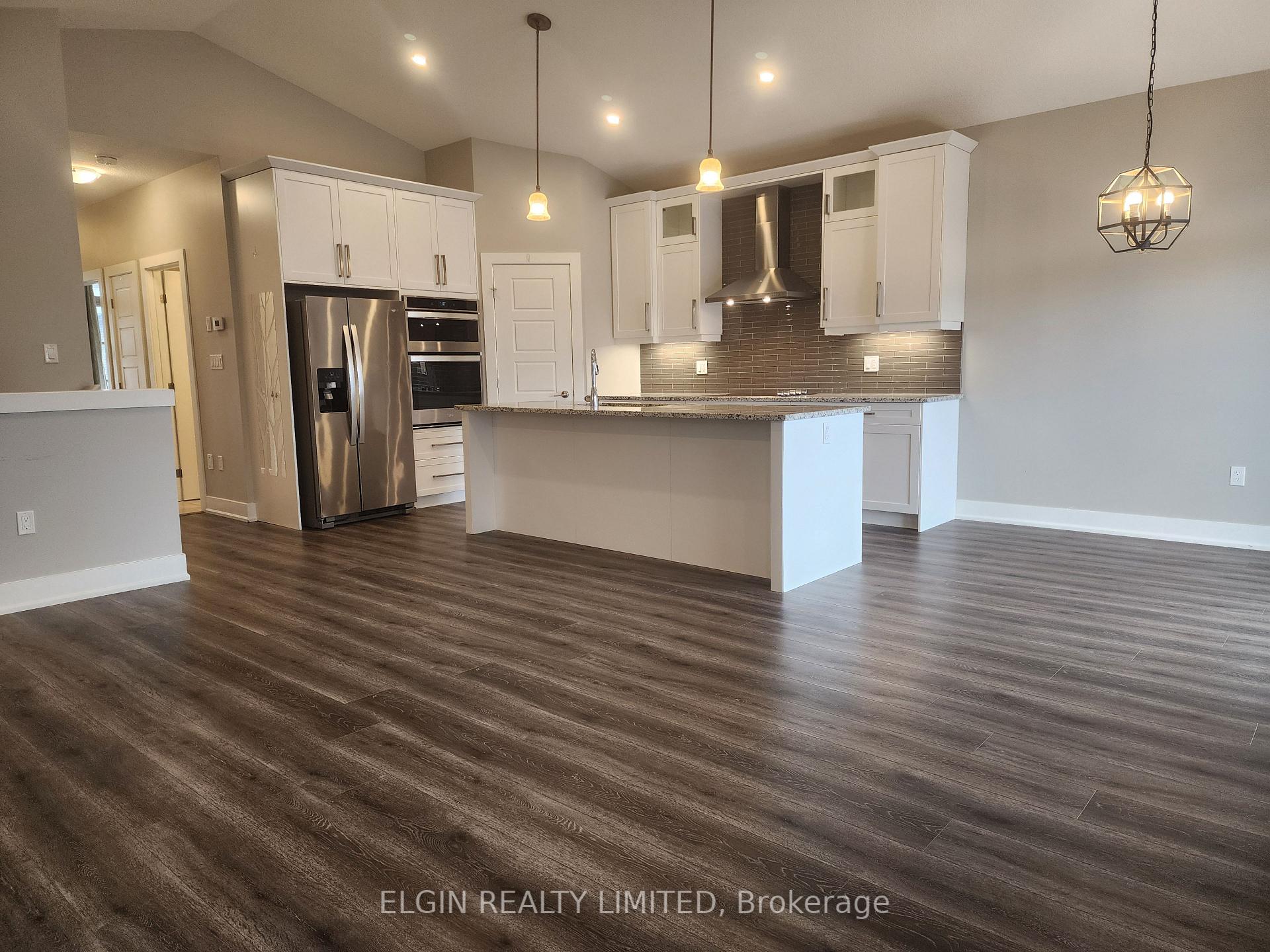 Photo 10 of Unit 20, 10 Mcpherson Court, Central Elgin, Rural Central Elgin — HOMEH